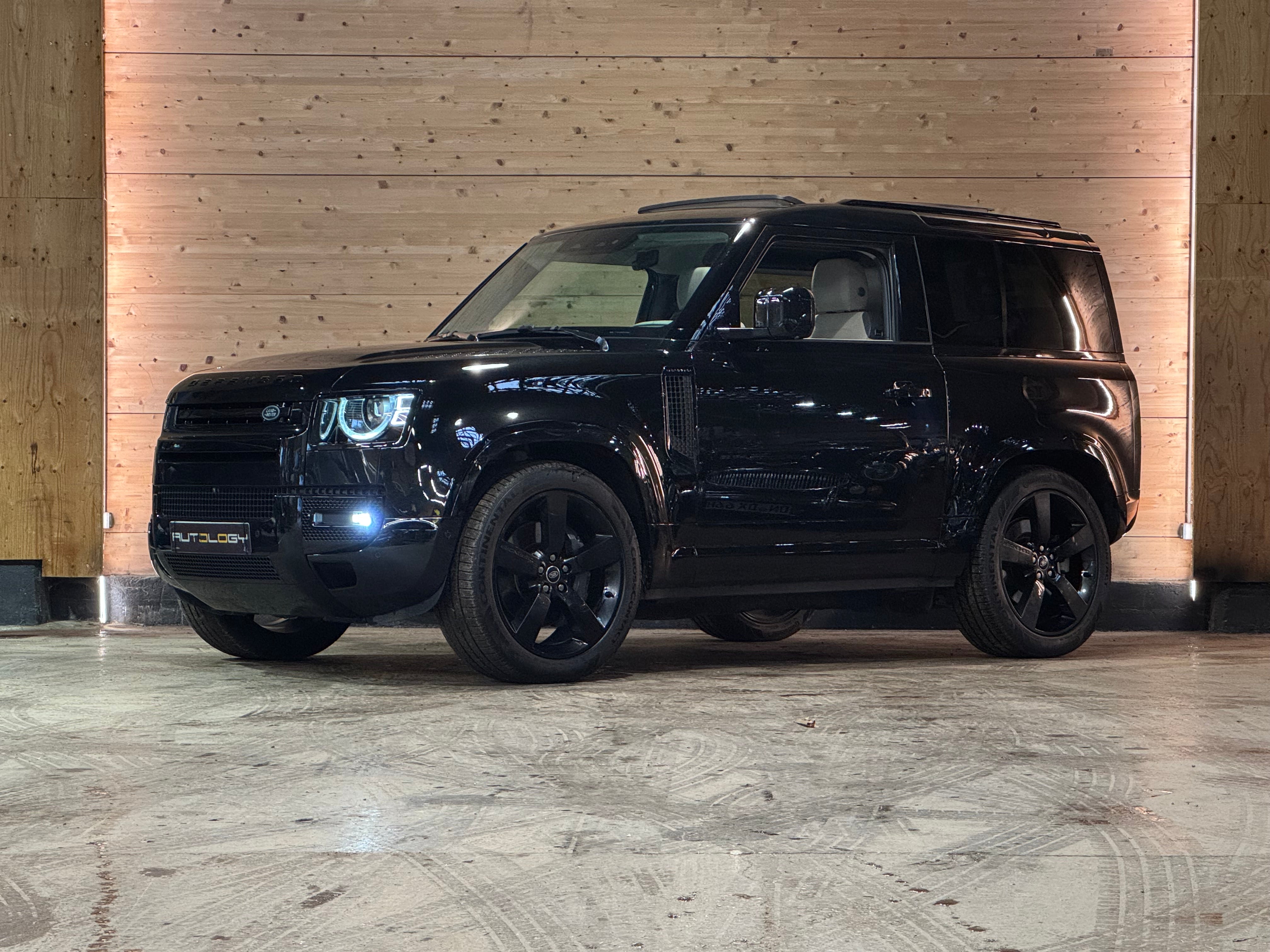 Land Rover Defender 90 D250 XS Edition