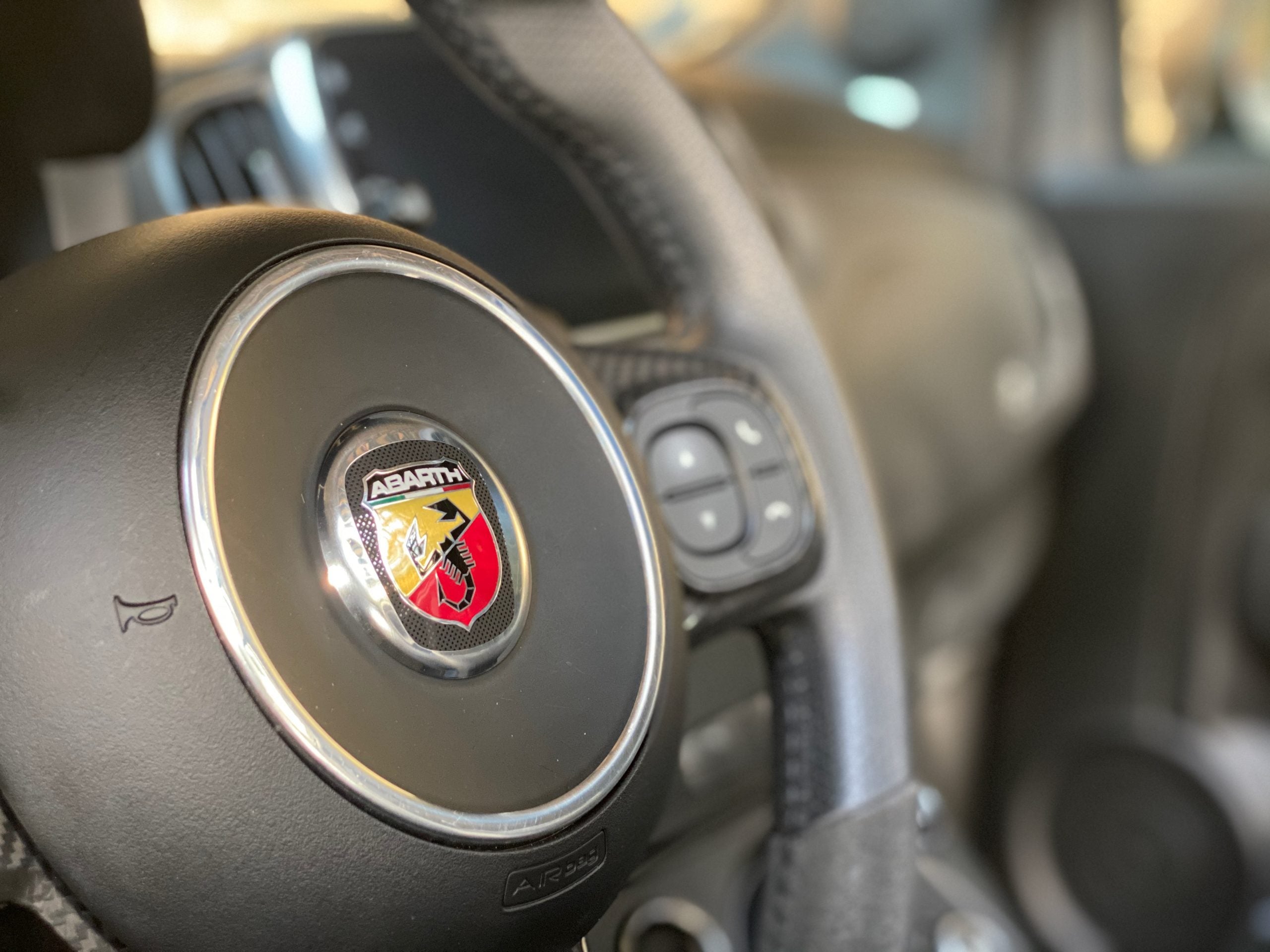 Abarth 595 Convertible 1.4 T-Jet 180ch