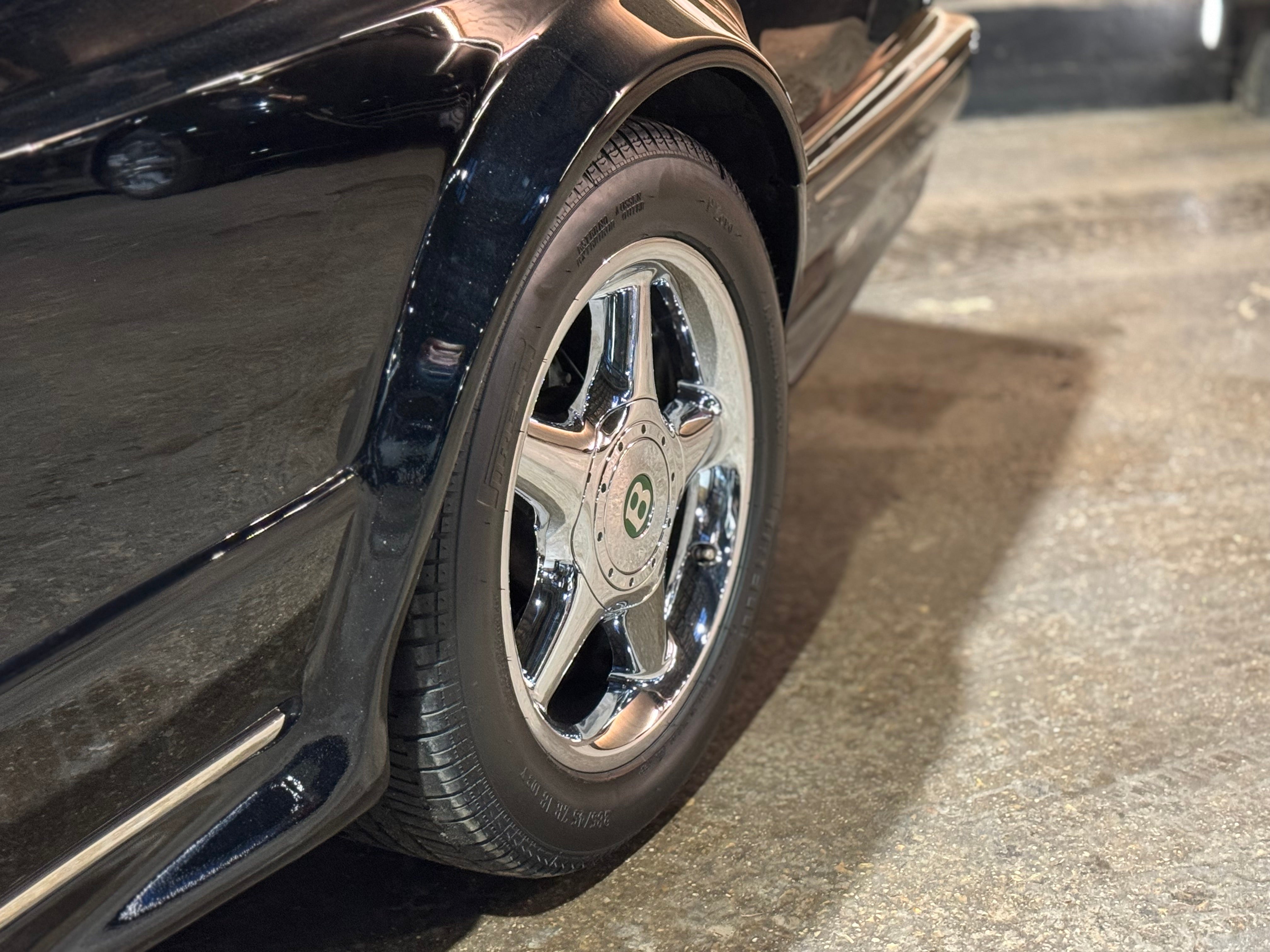 Bentley Contiental R Mulliner (Widebody)