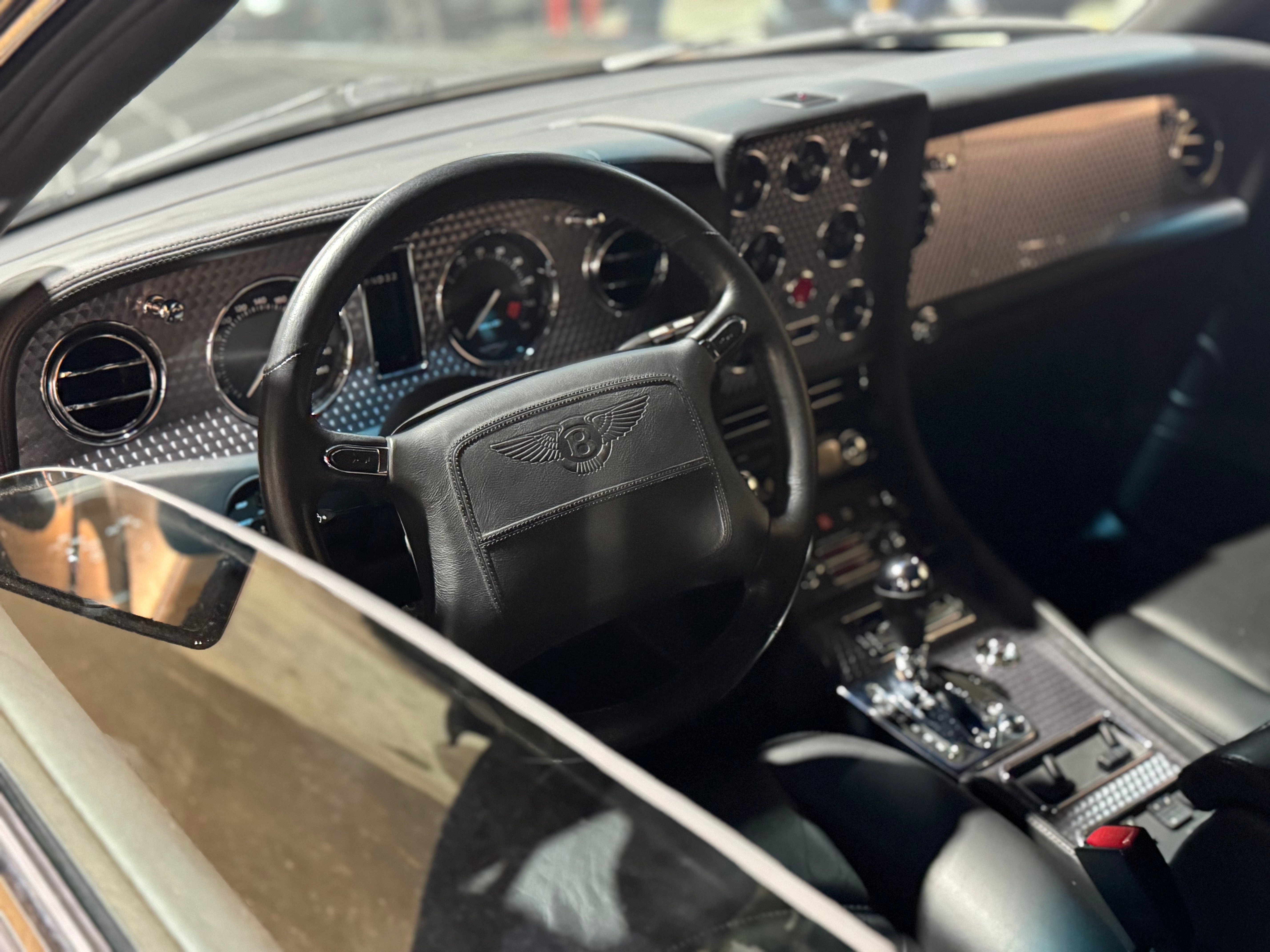 Bentley Contiental R Mulliner (Widebody)