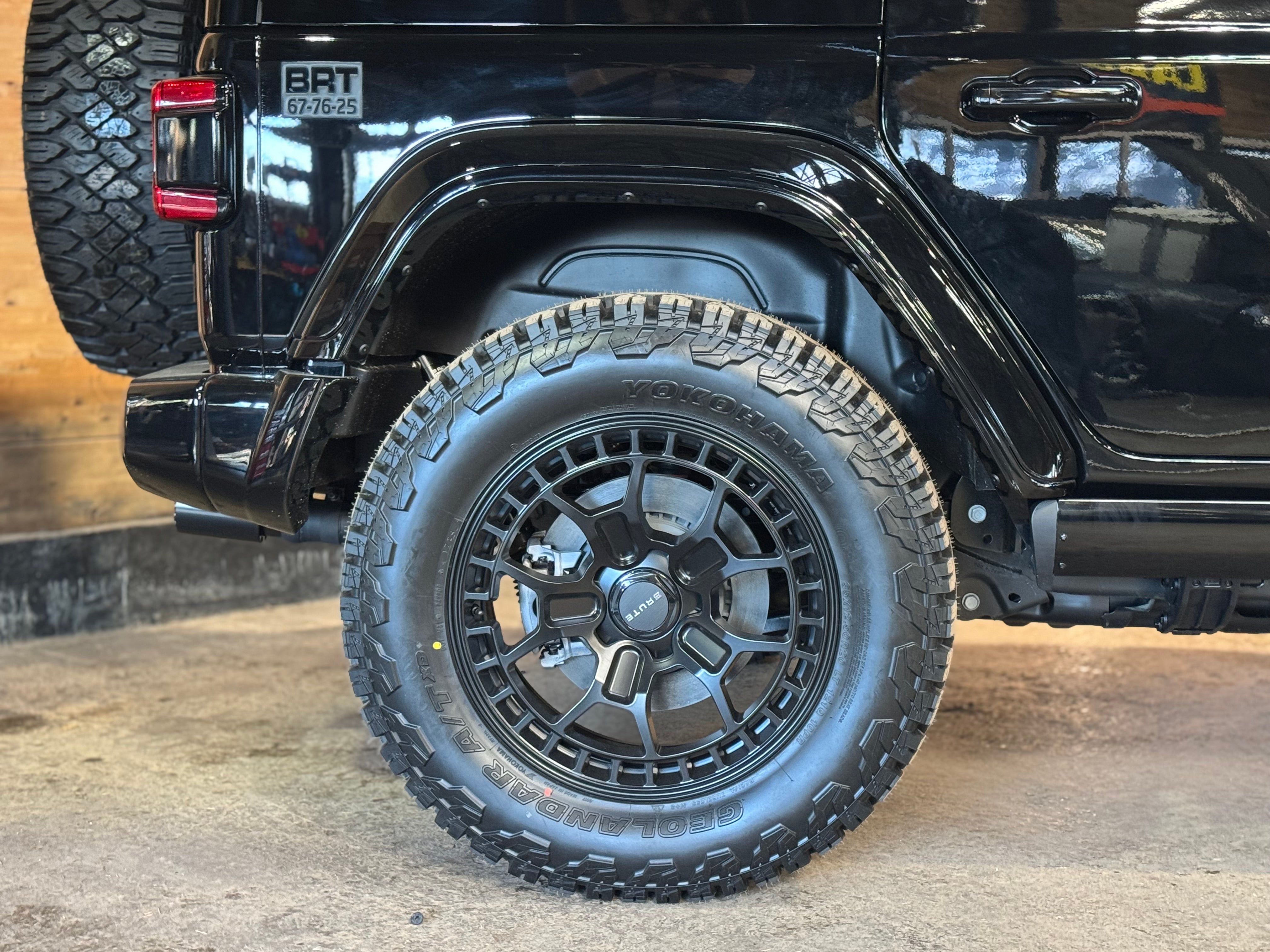 Jeep Wrangler JL Unlimited 4xe "Brute"