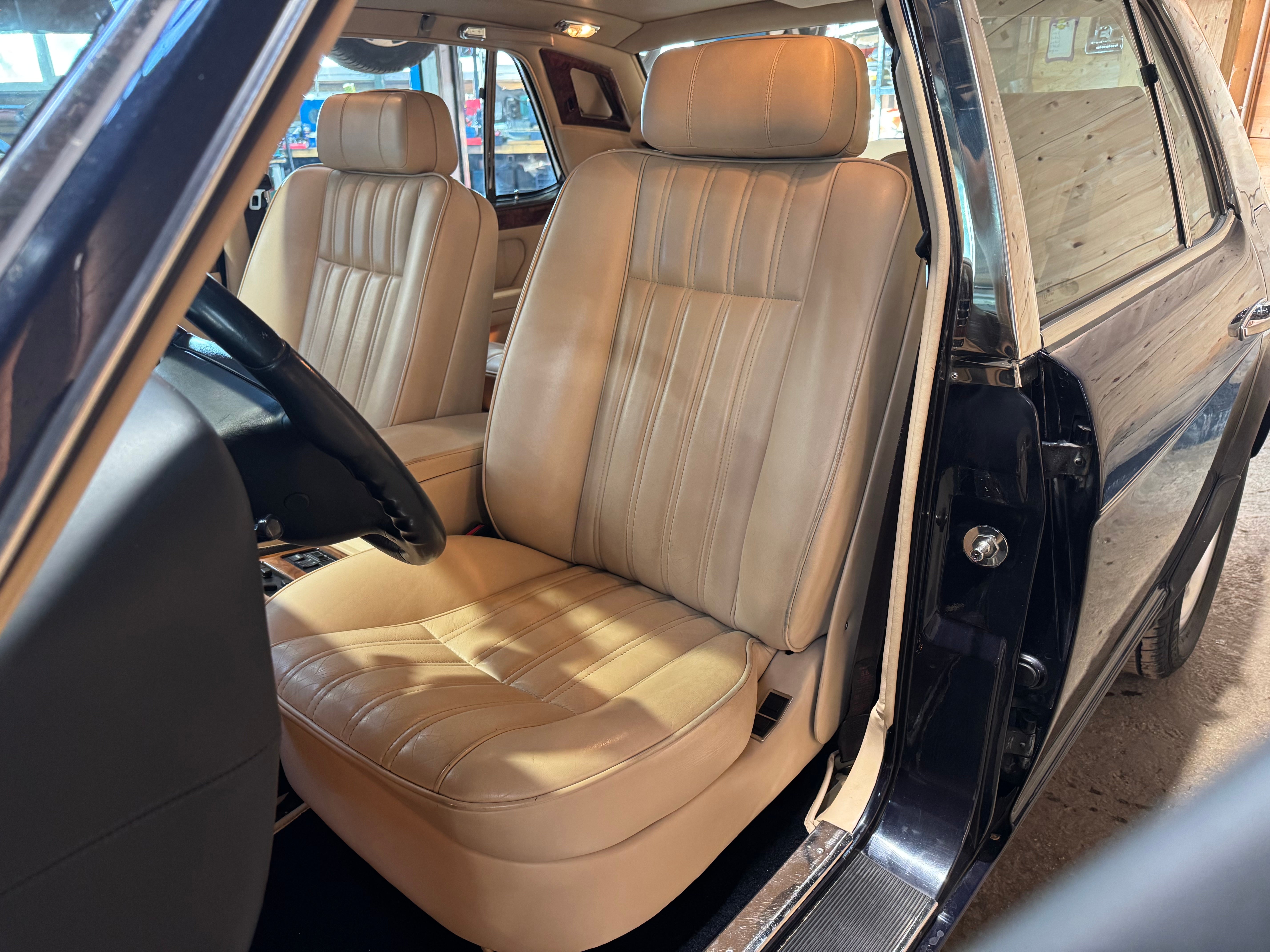 Bentley Brooklands R