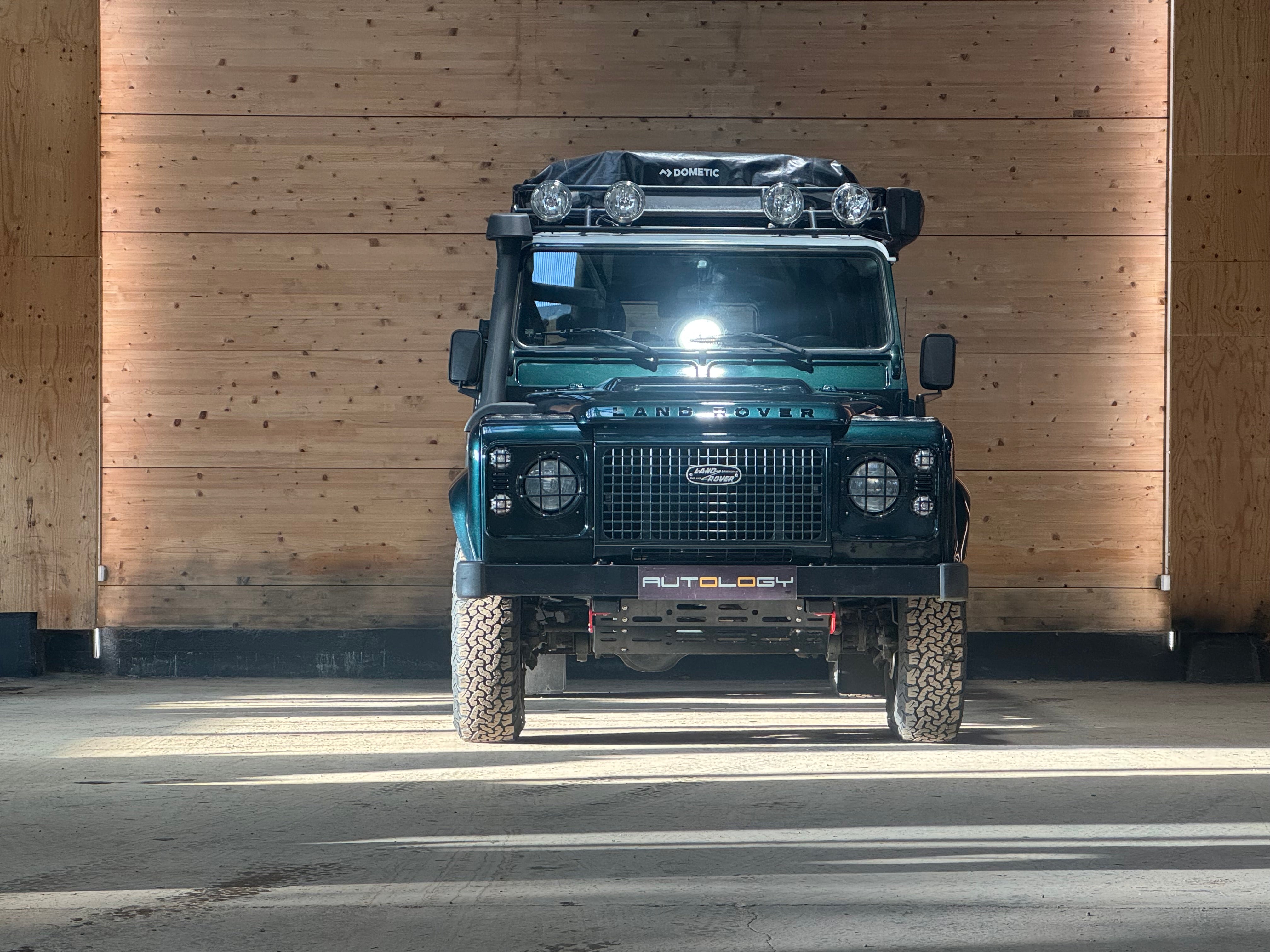 Land Rover Defender 110 Station Wagon Td4 E