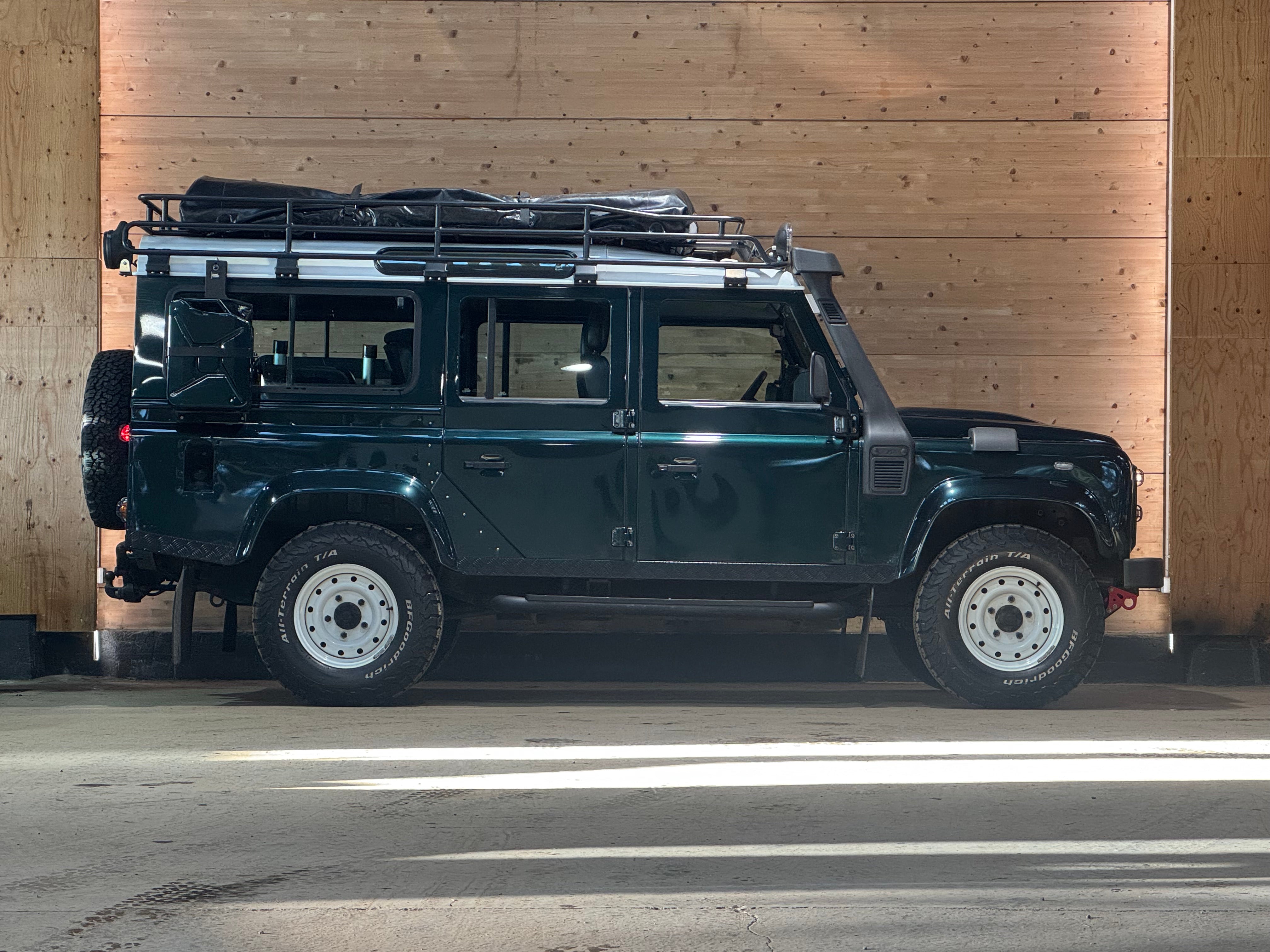 Land Rover Defender 110 Station Wagon Td4 E