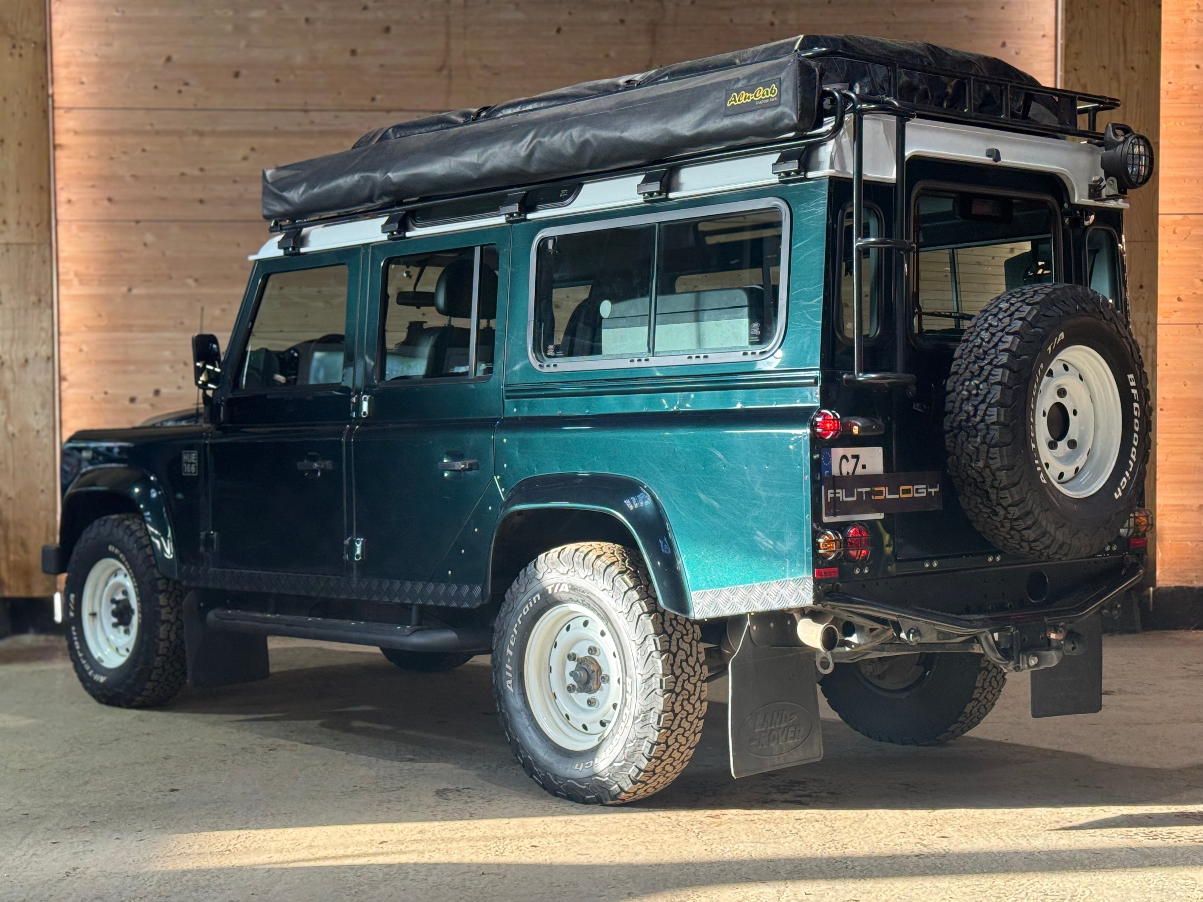 Land Rover Defender 110 Station Wagon Td4 E