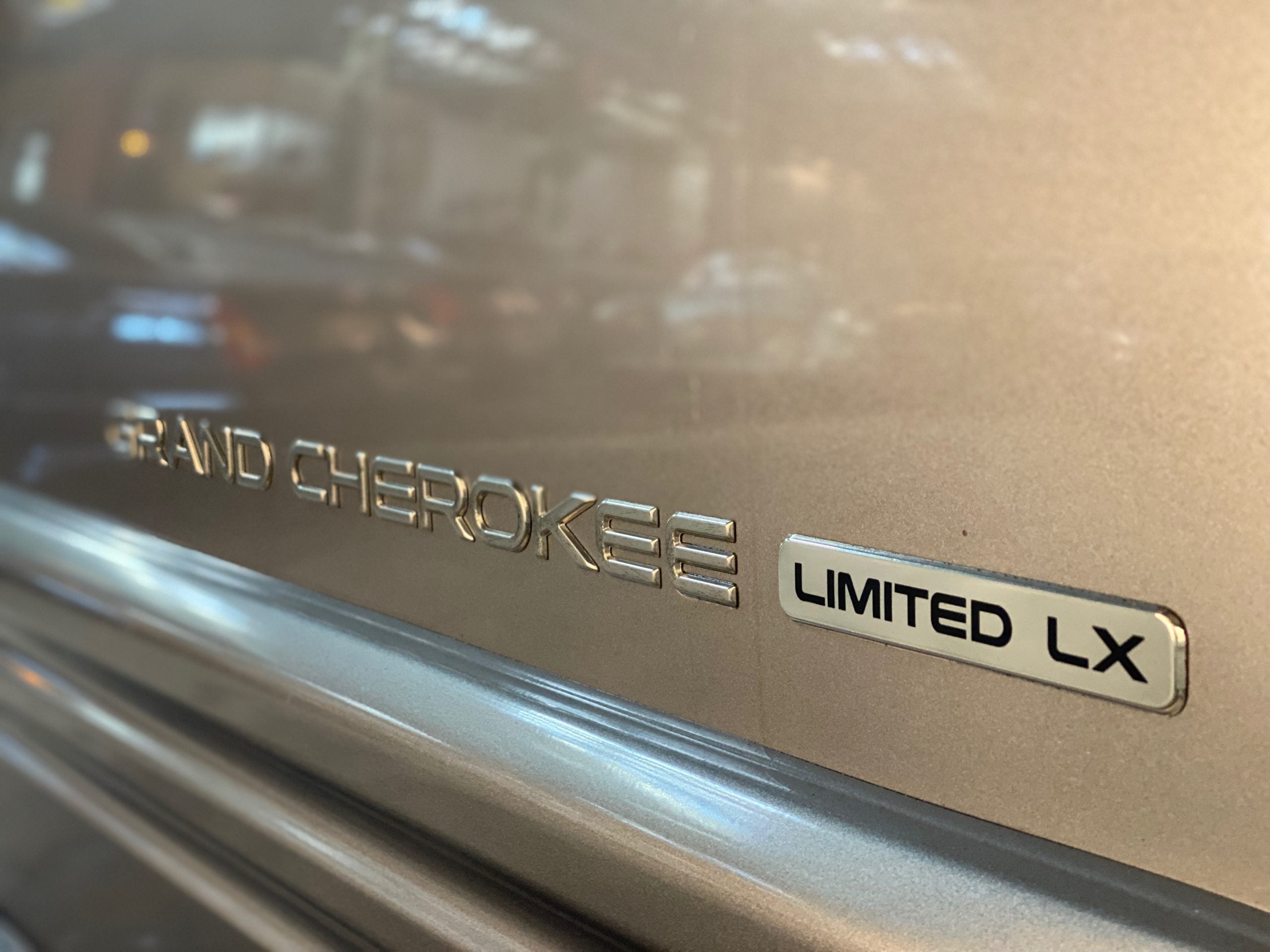 Jeep Grand Cherokee Limited LX 5.9