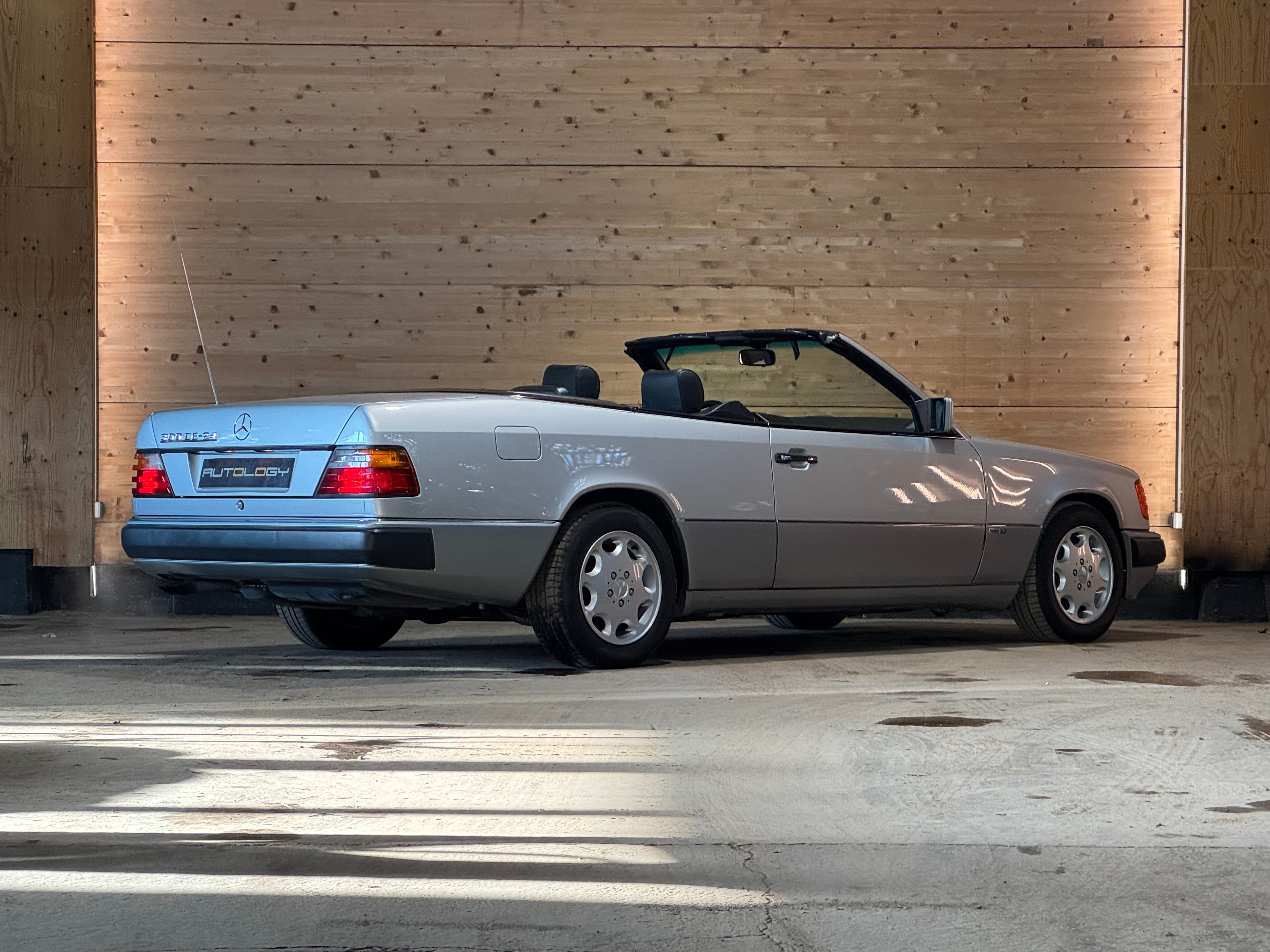 Mercedes 300 CE-24 Cabriolet BVA