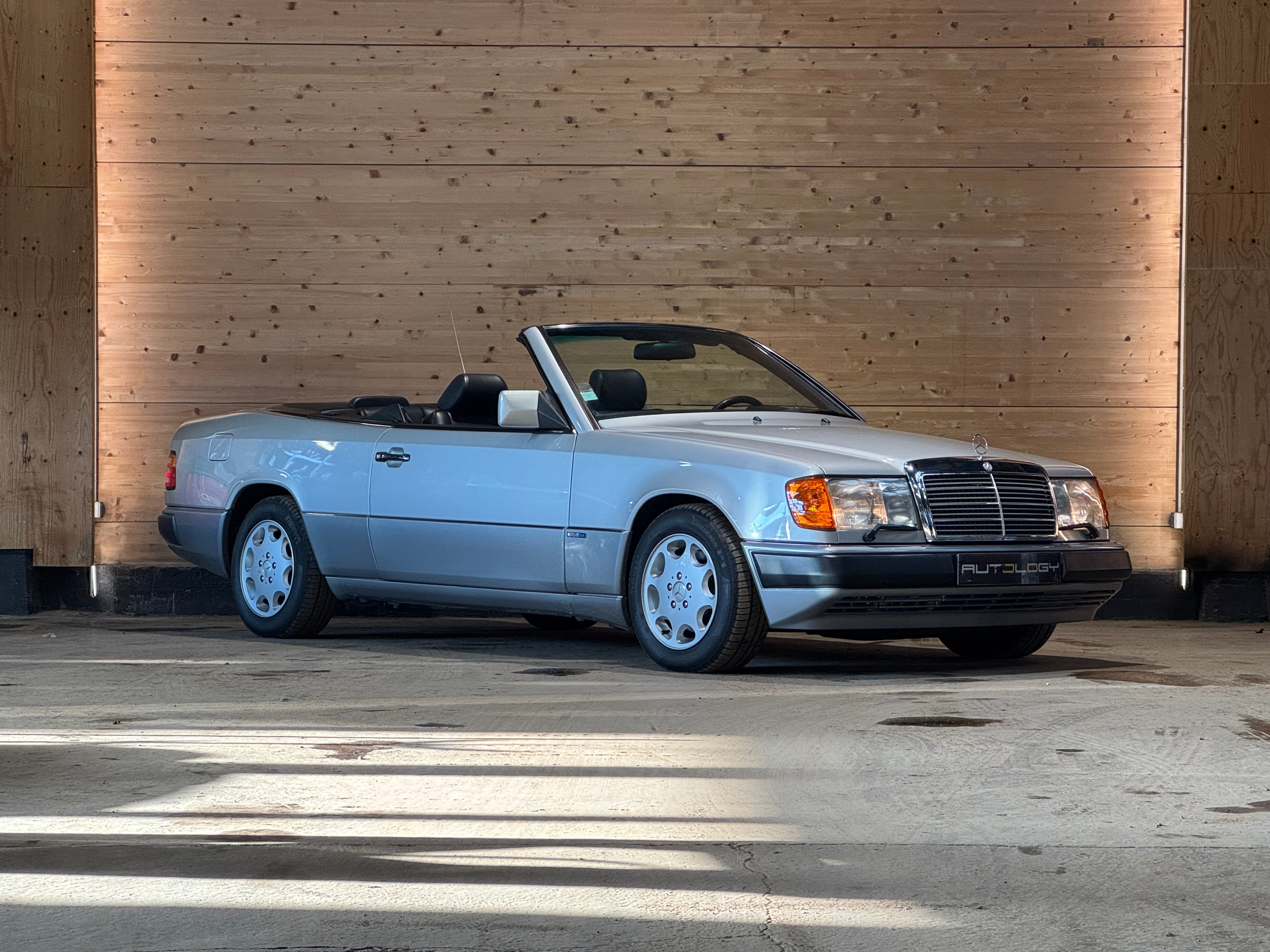 Mercedes 300 CE-24 Cabriolet BVA