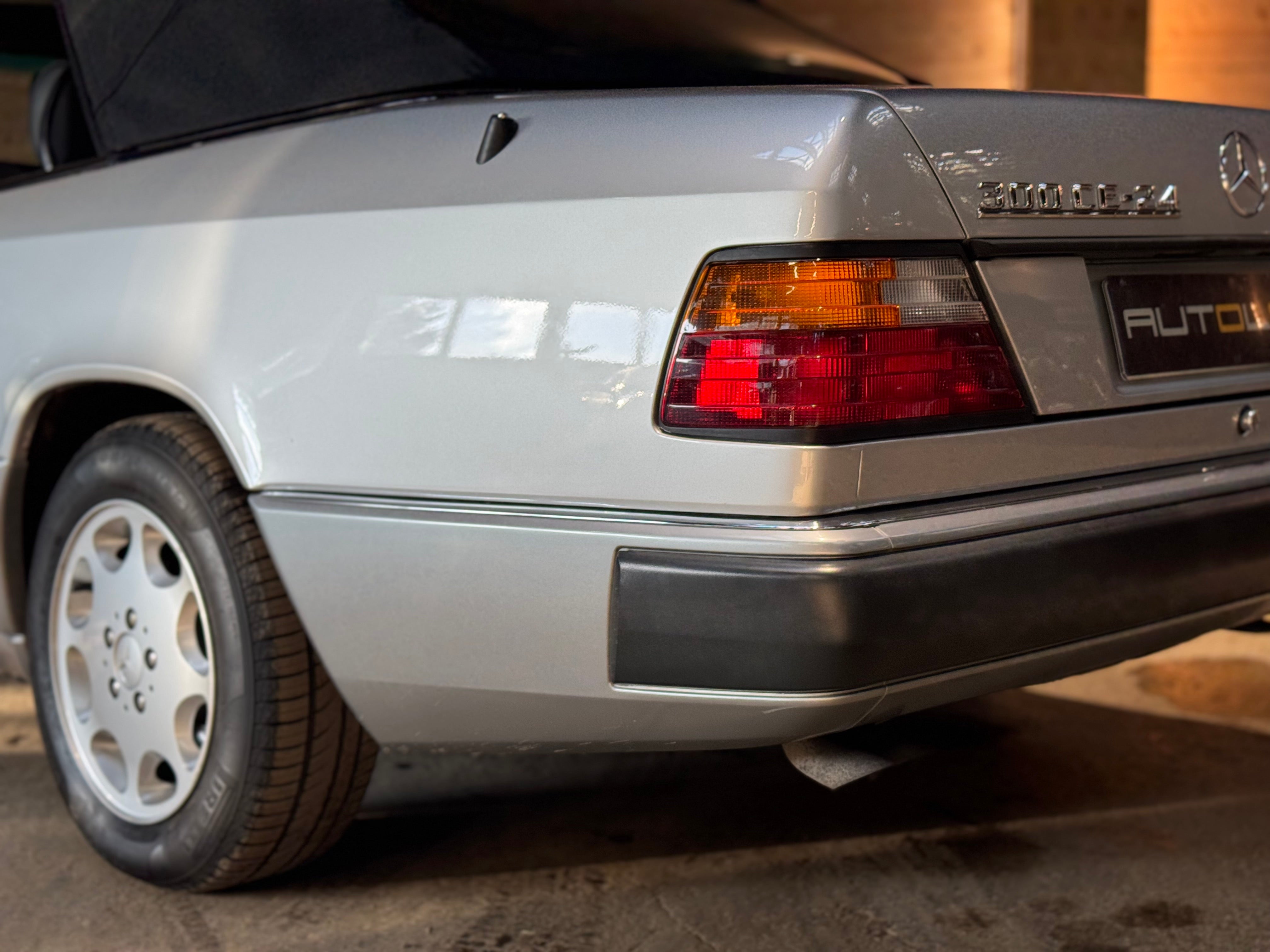 Mercedes 300 CE-24 Cabriolet BVA