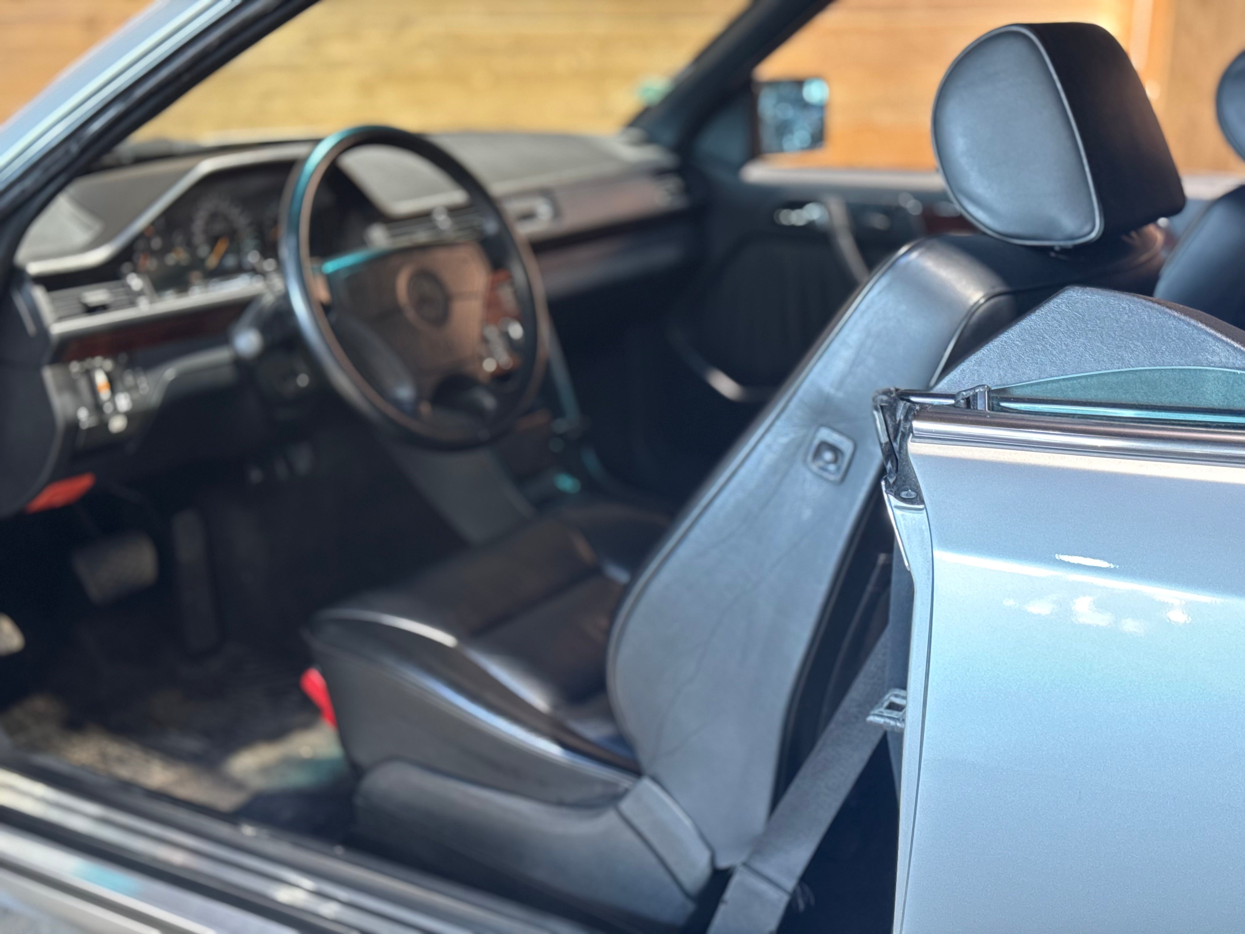 Mercedes 300 CE-24 Cabriolet BVA