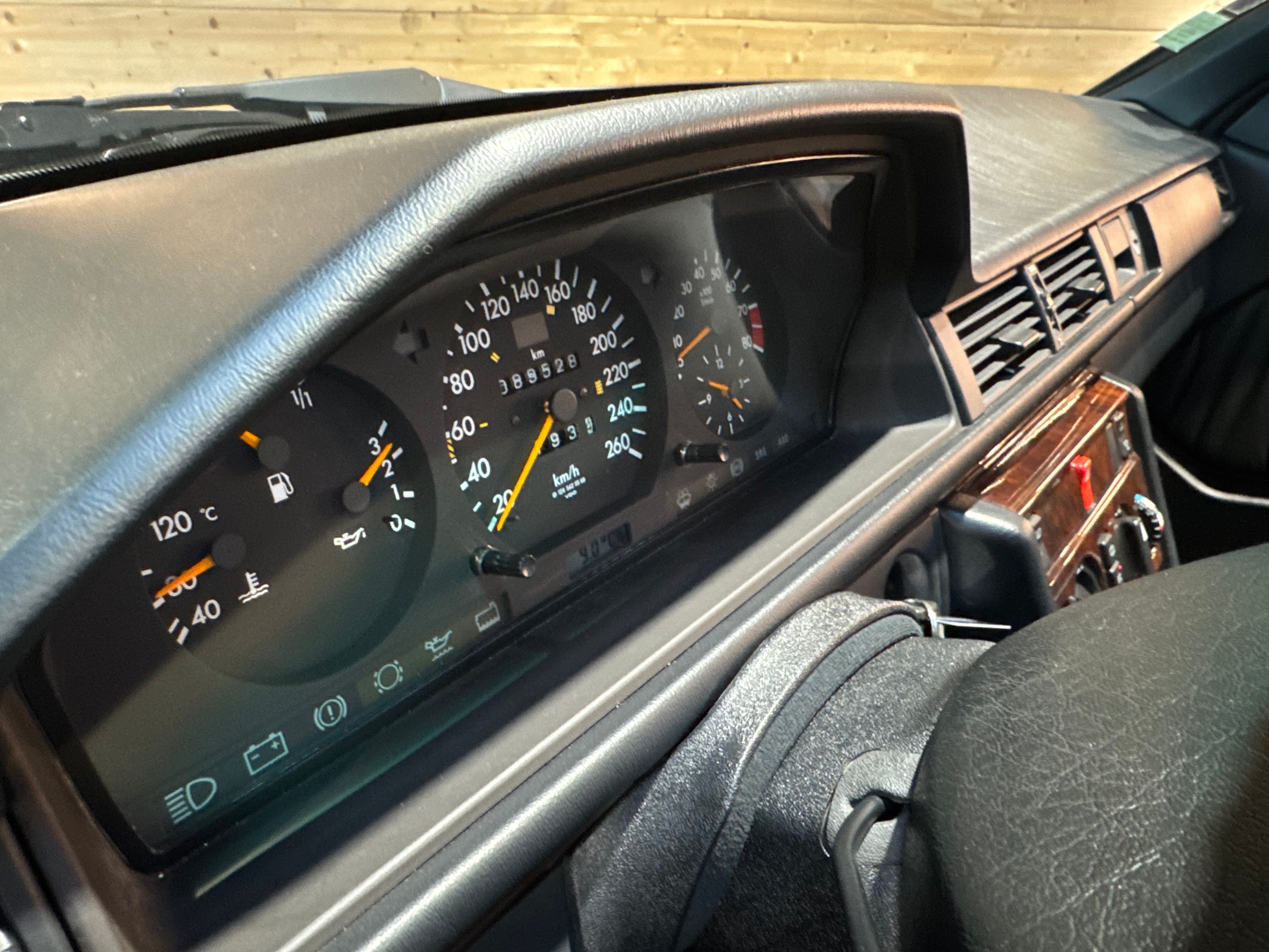 Mercedes 300 CE-24 Cabriolet BVA