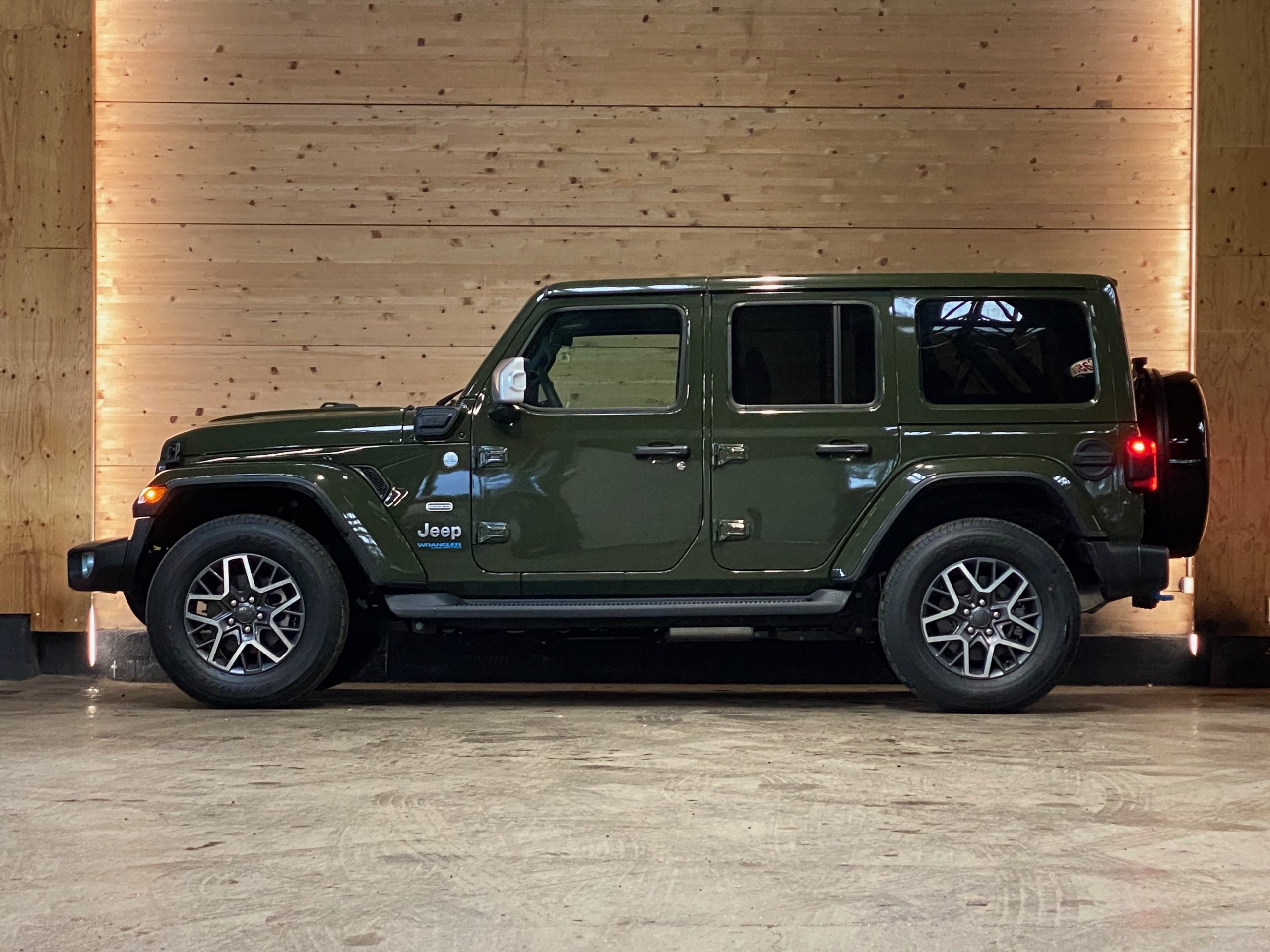 Jeep Wrangler Unlimited 4xe Overland