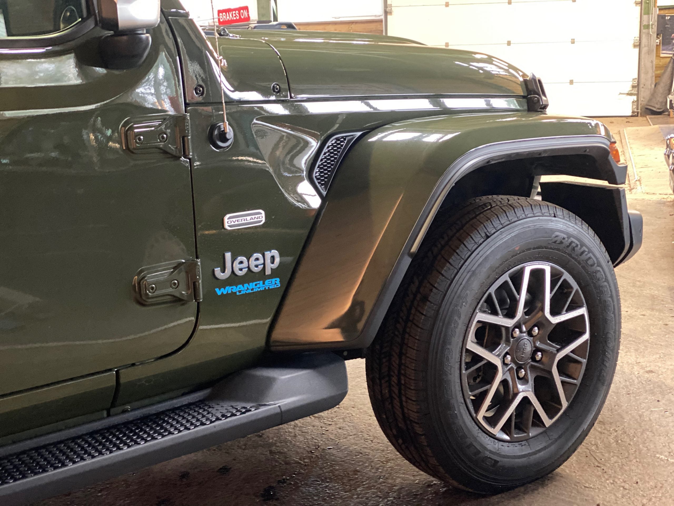 Jeep Wrangler Unlimited 4xe Overland