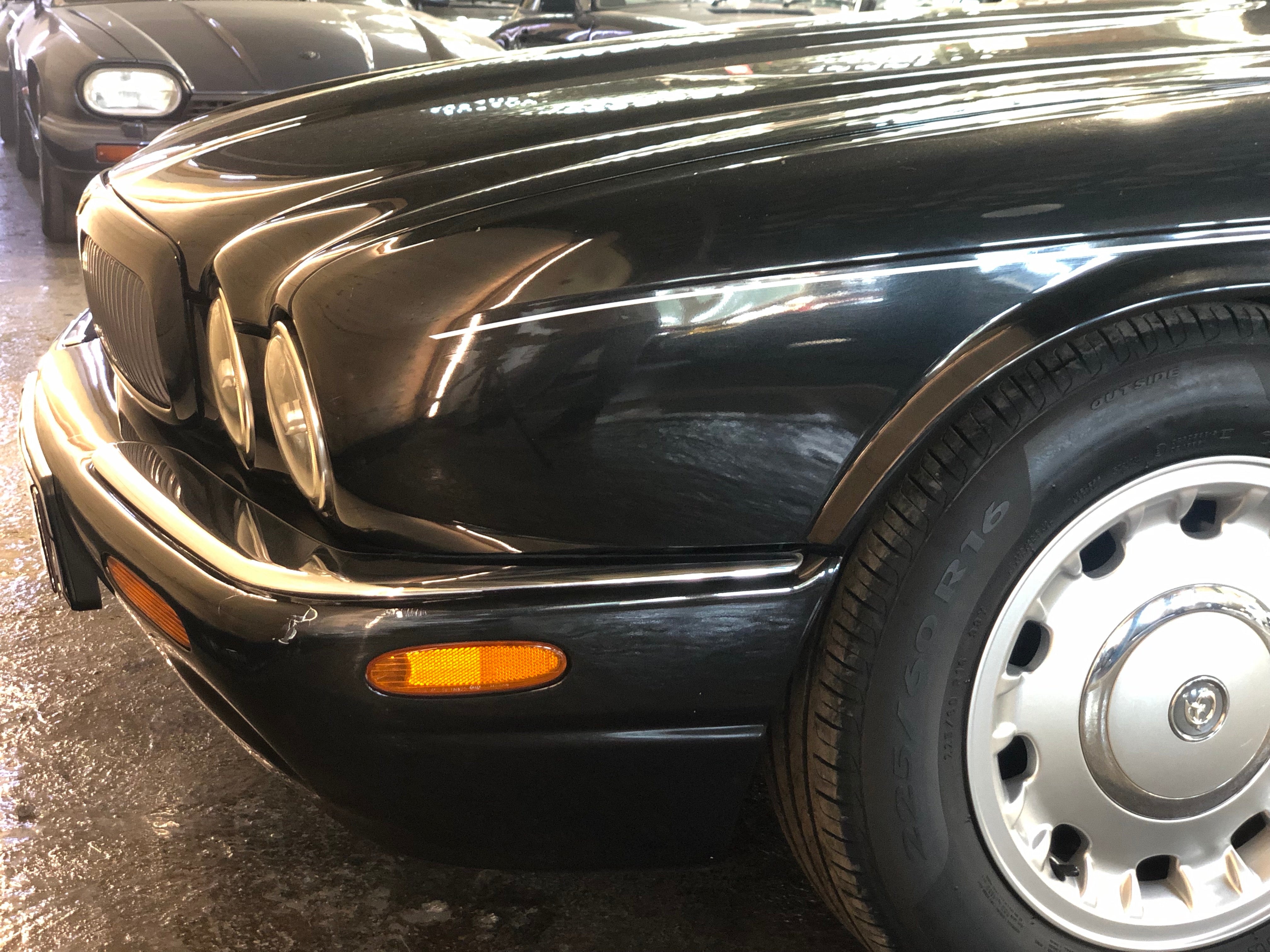 Daimler V8 4.0 BVA (X308)