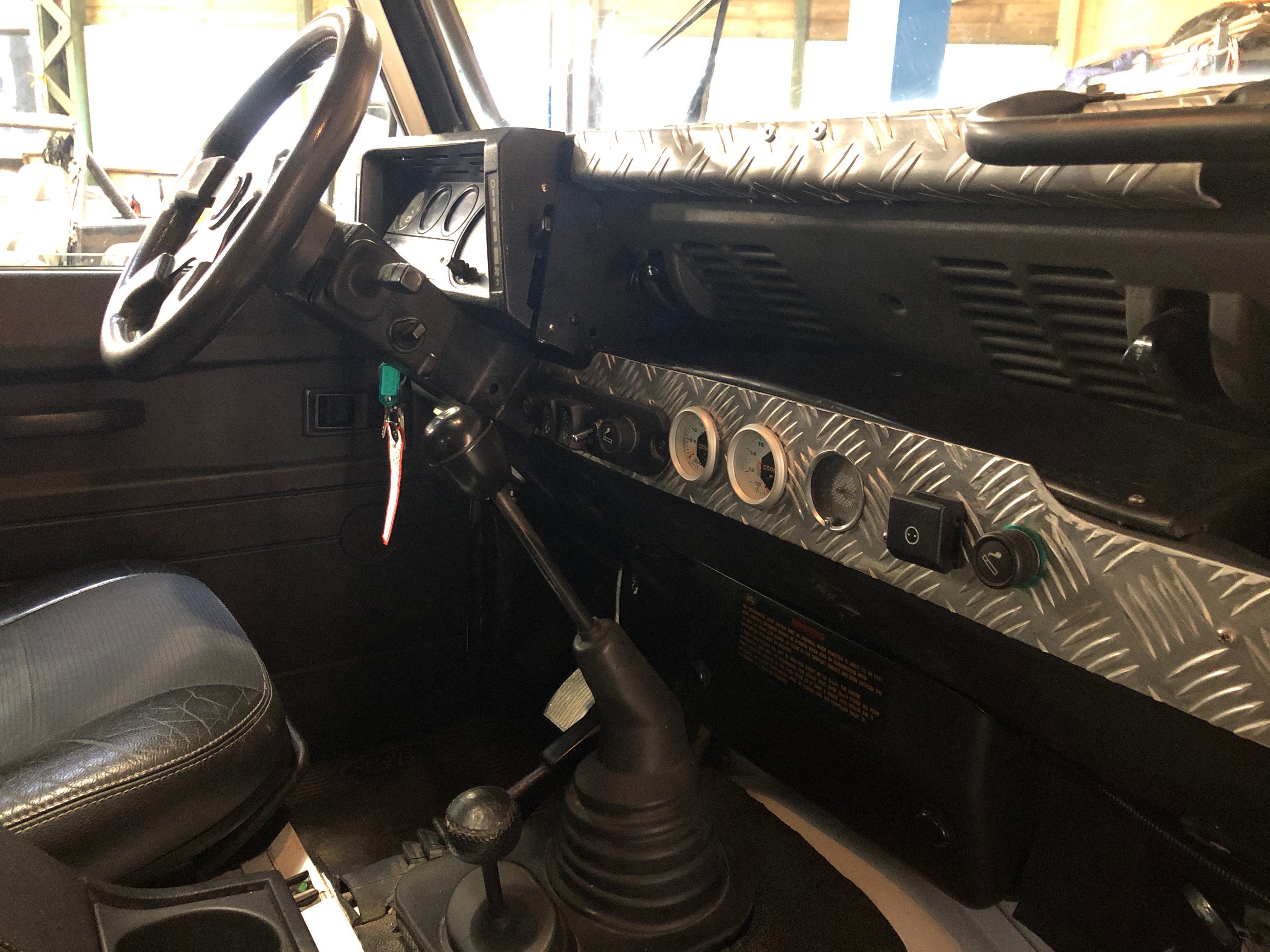Land Rover Defender 90 HT 200tdi