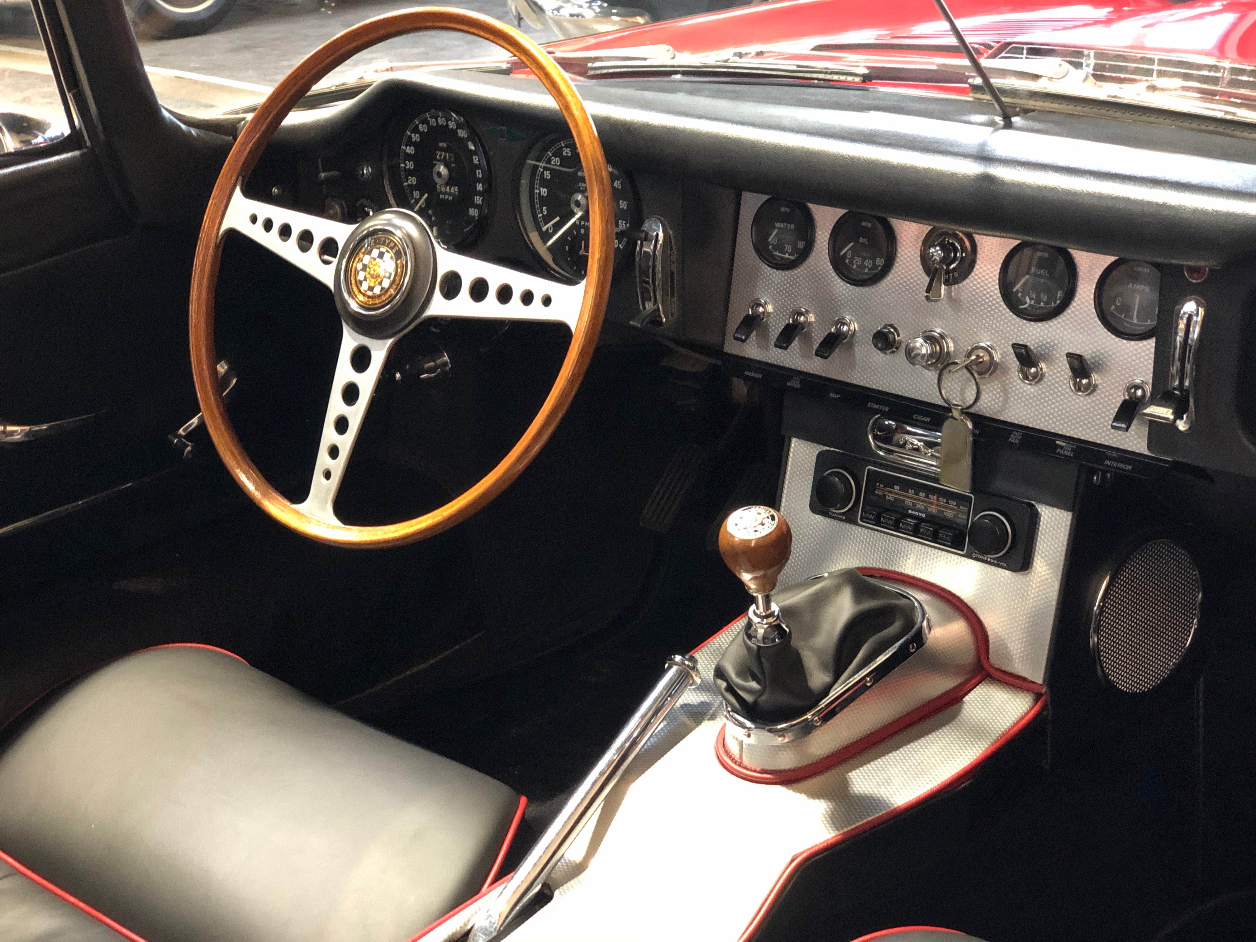Jaguar Type E Série I 3.8 Roadster