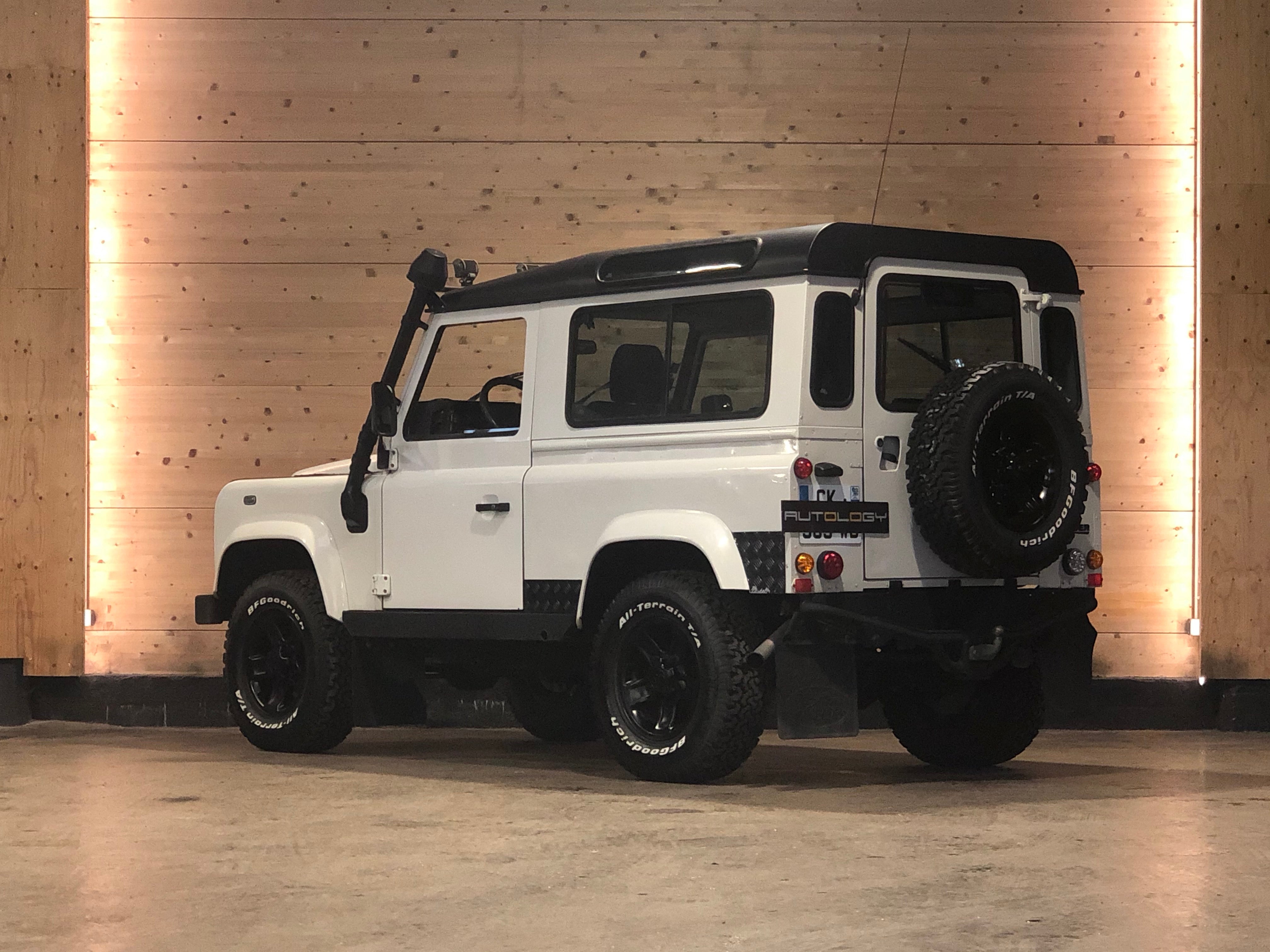 Land Rover Defender 90 HT 200tdi