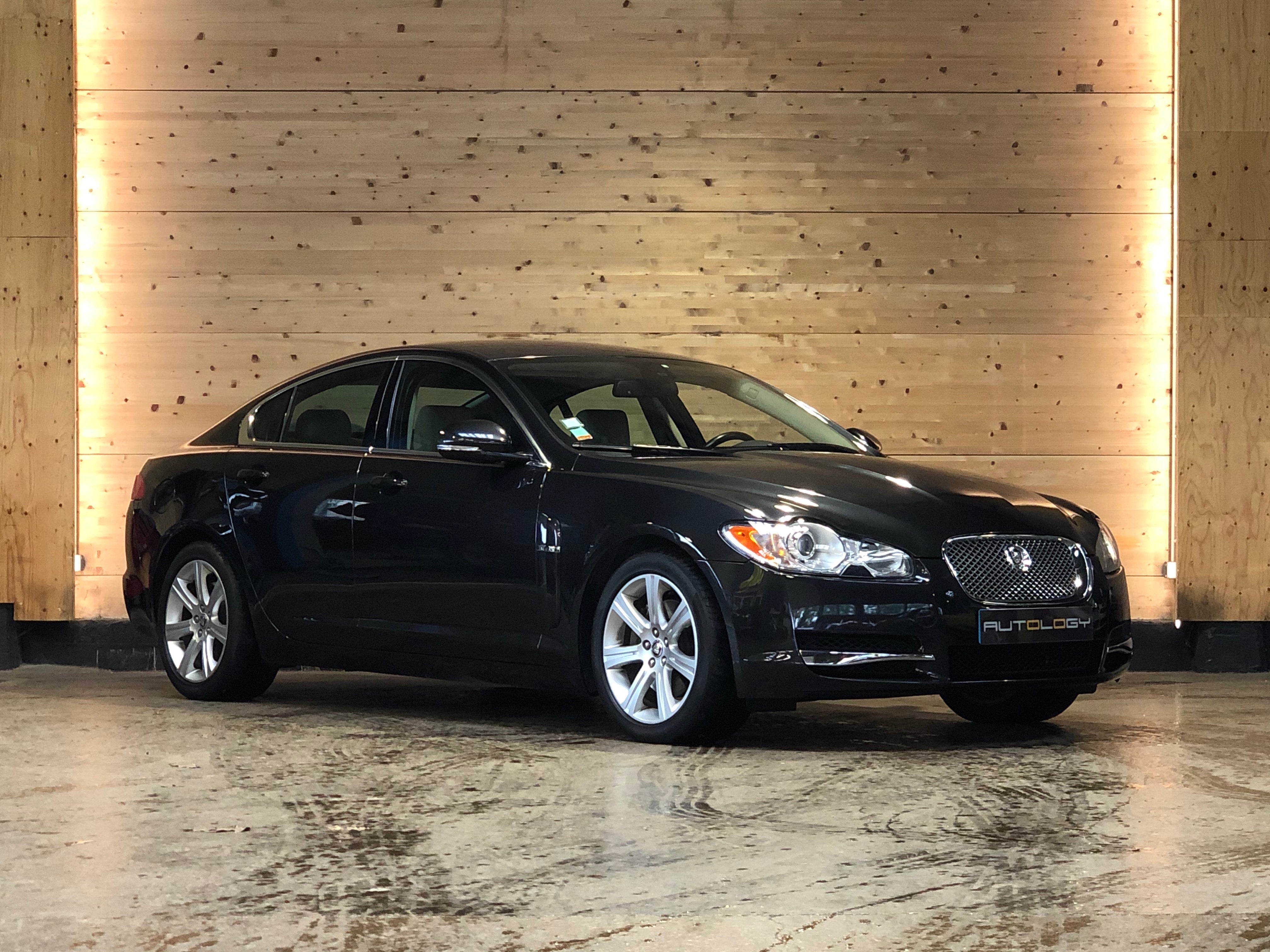 Jaguar XF 3.0d 211ch Luxe Premium