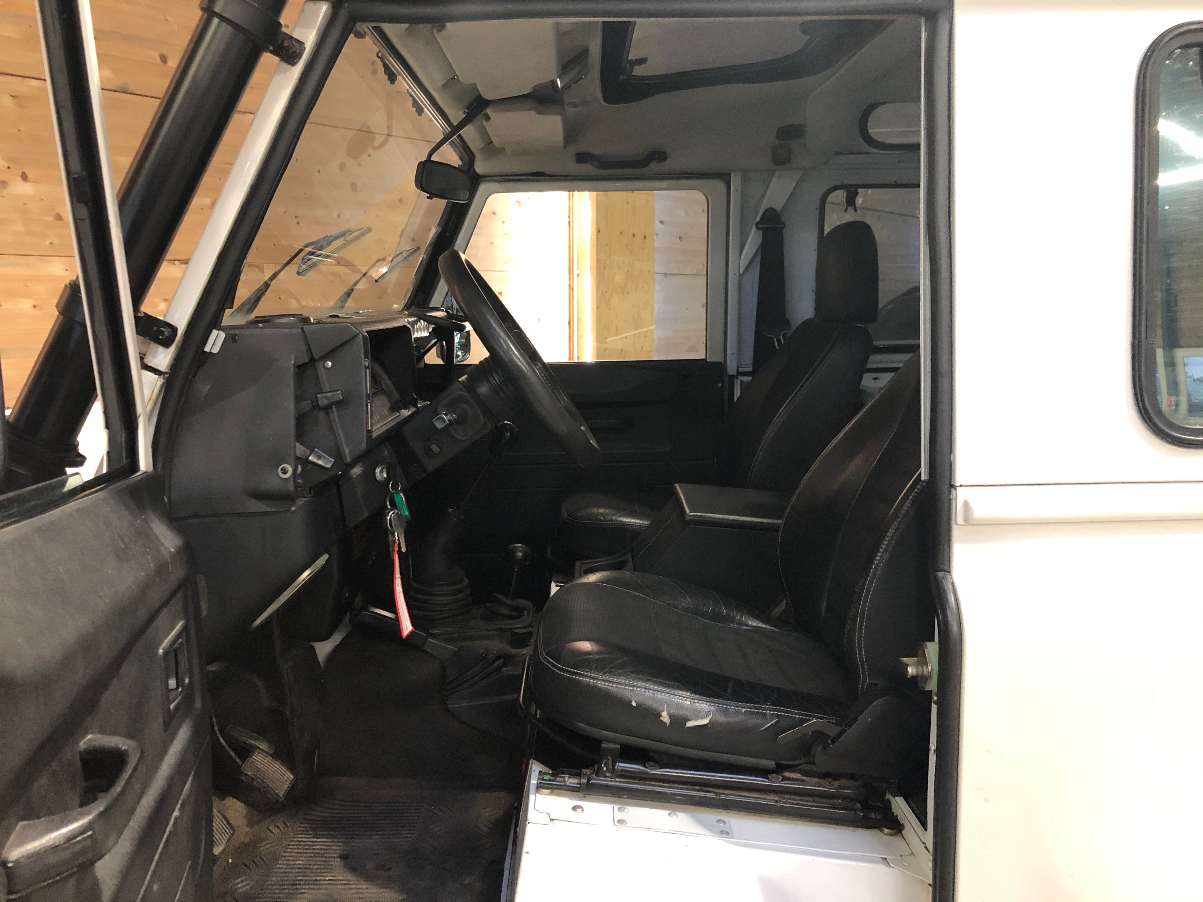 Land Rover Defender 90 HT 200tdi