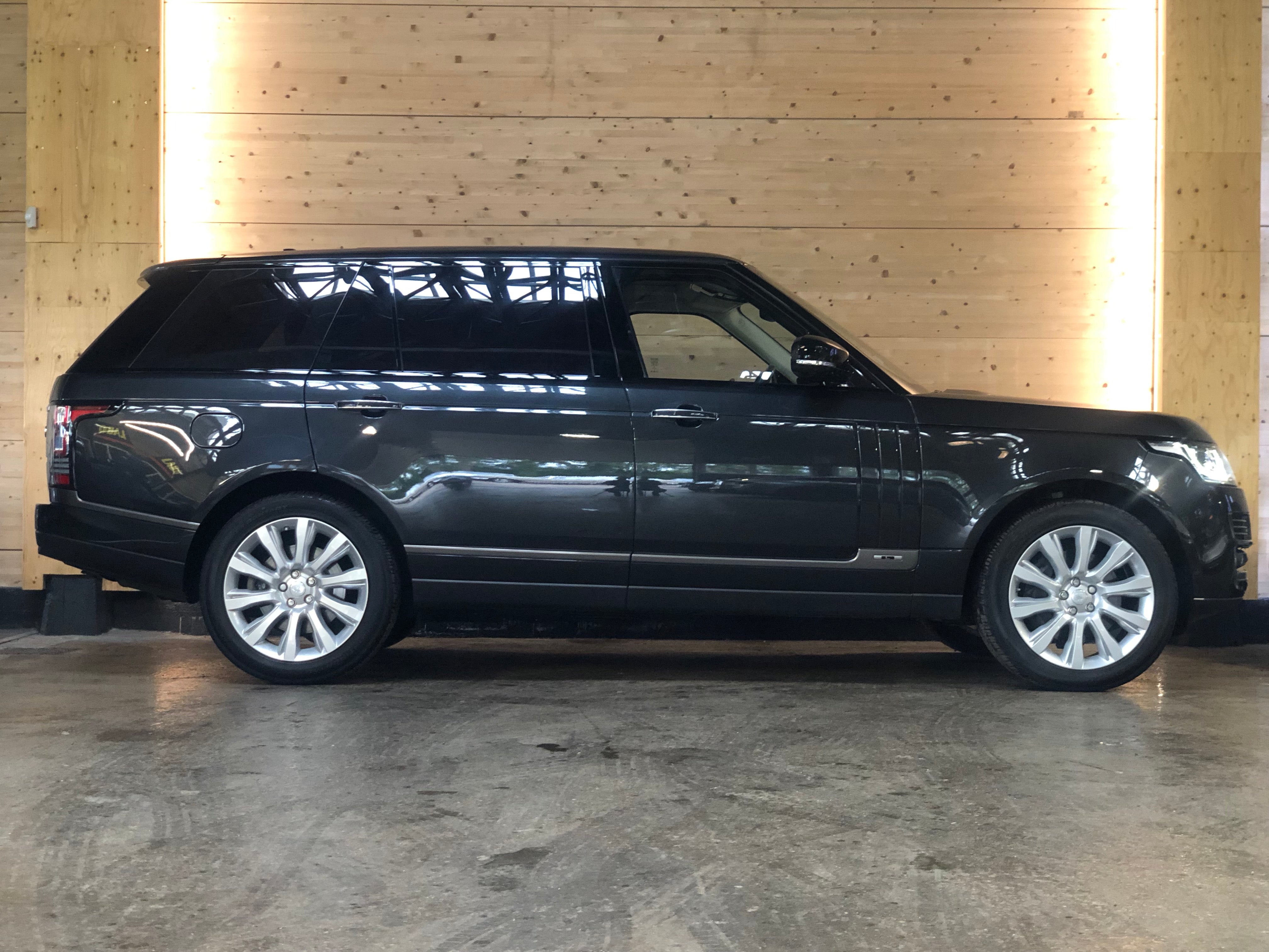 Land Rover Range Rover 4.4 SdV8 Autobiography LWB