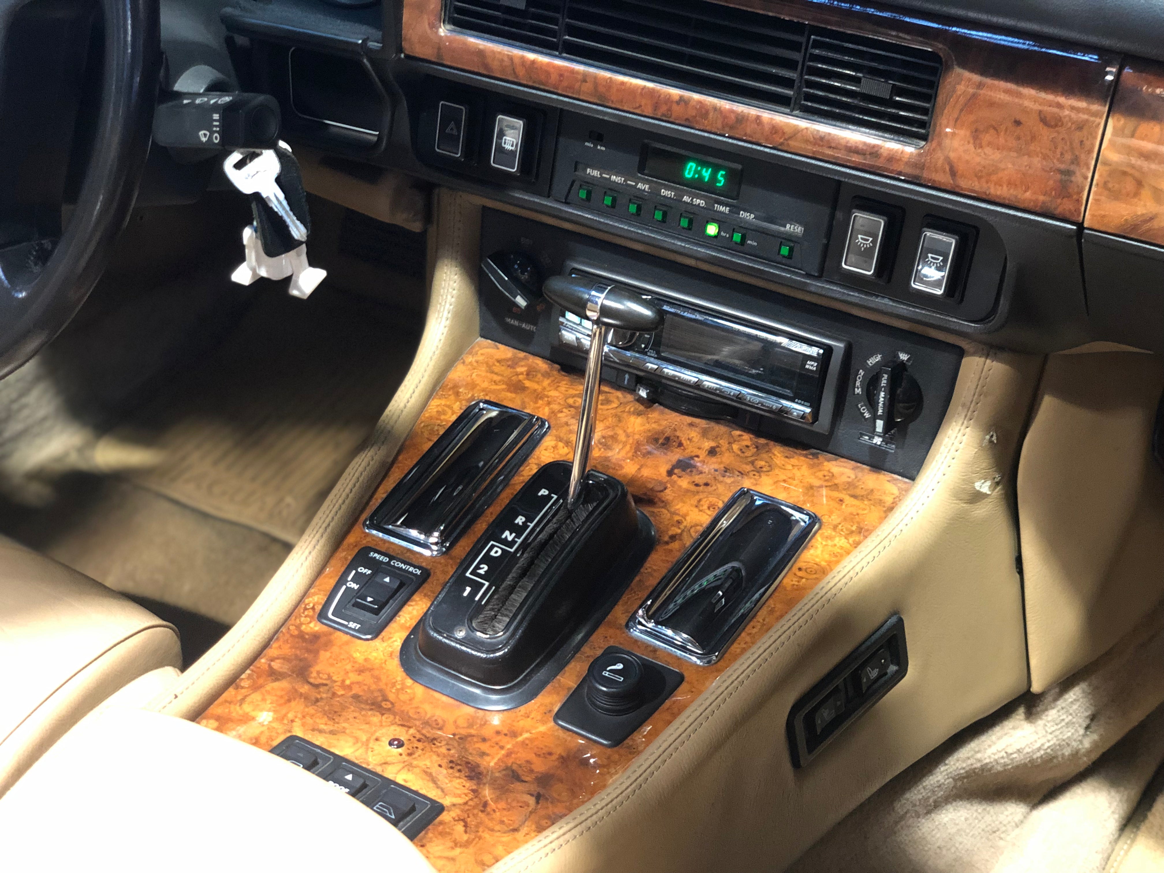 Jaguar XJS Cabriolet V12 5.3 BVA