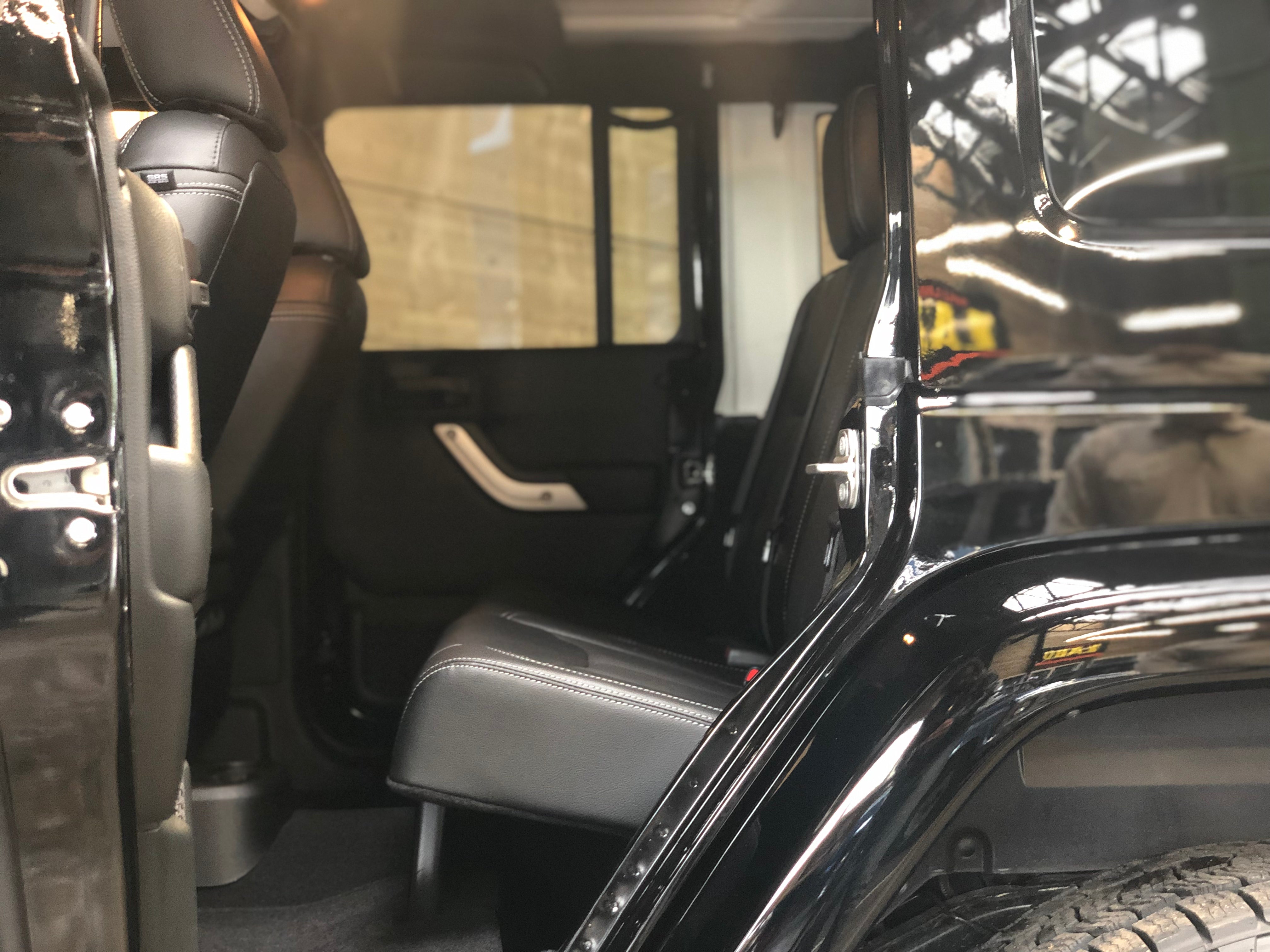 Jeep Wrangler Unlimited V6 3.6 Sahara BVA