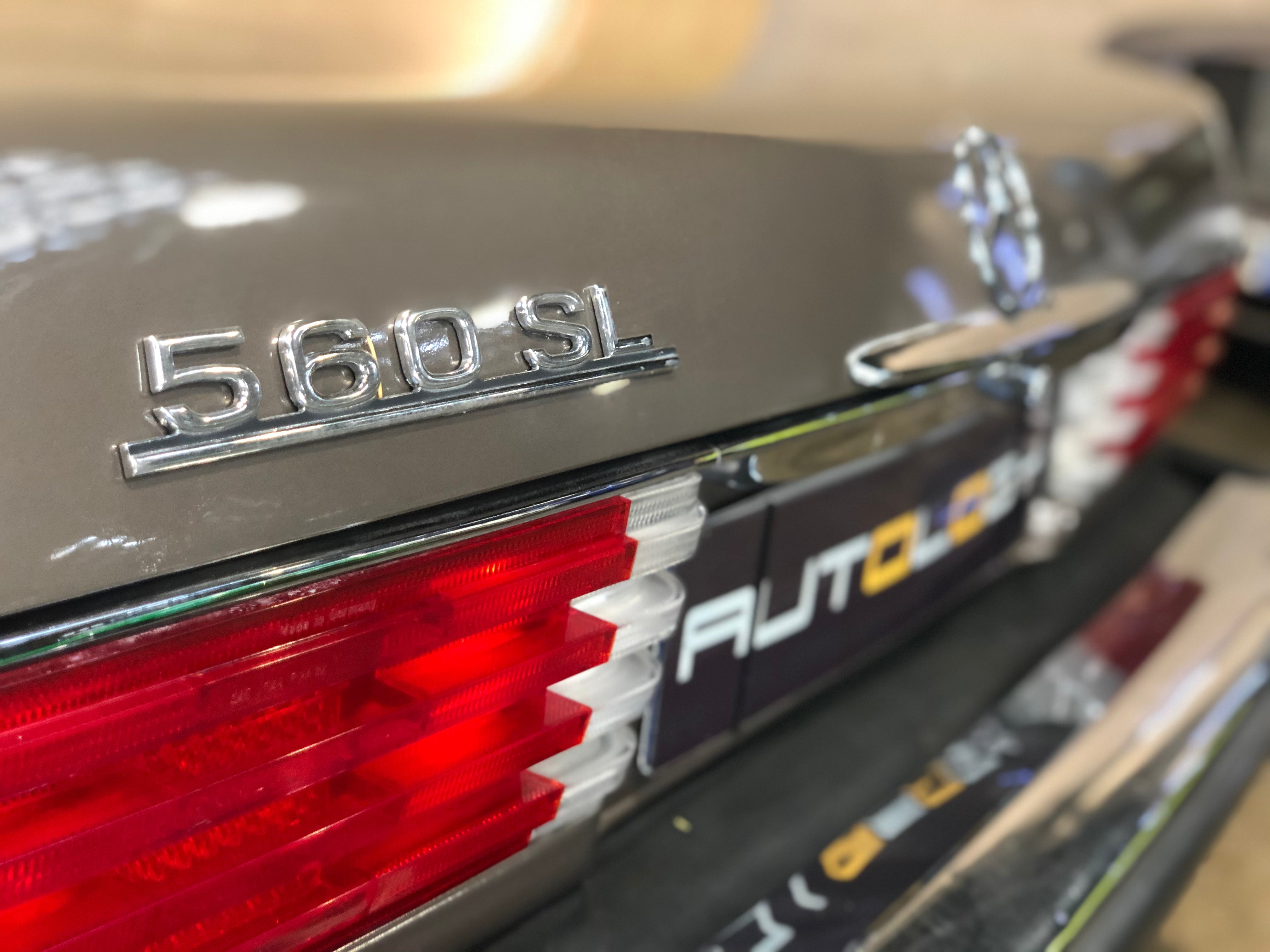 Mercedes 560 SL BVA