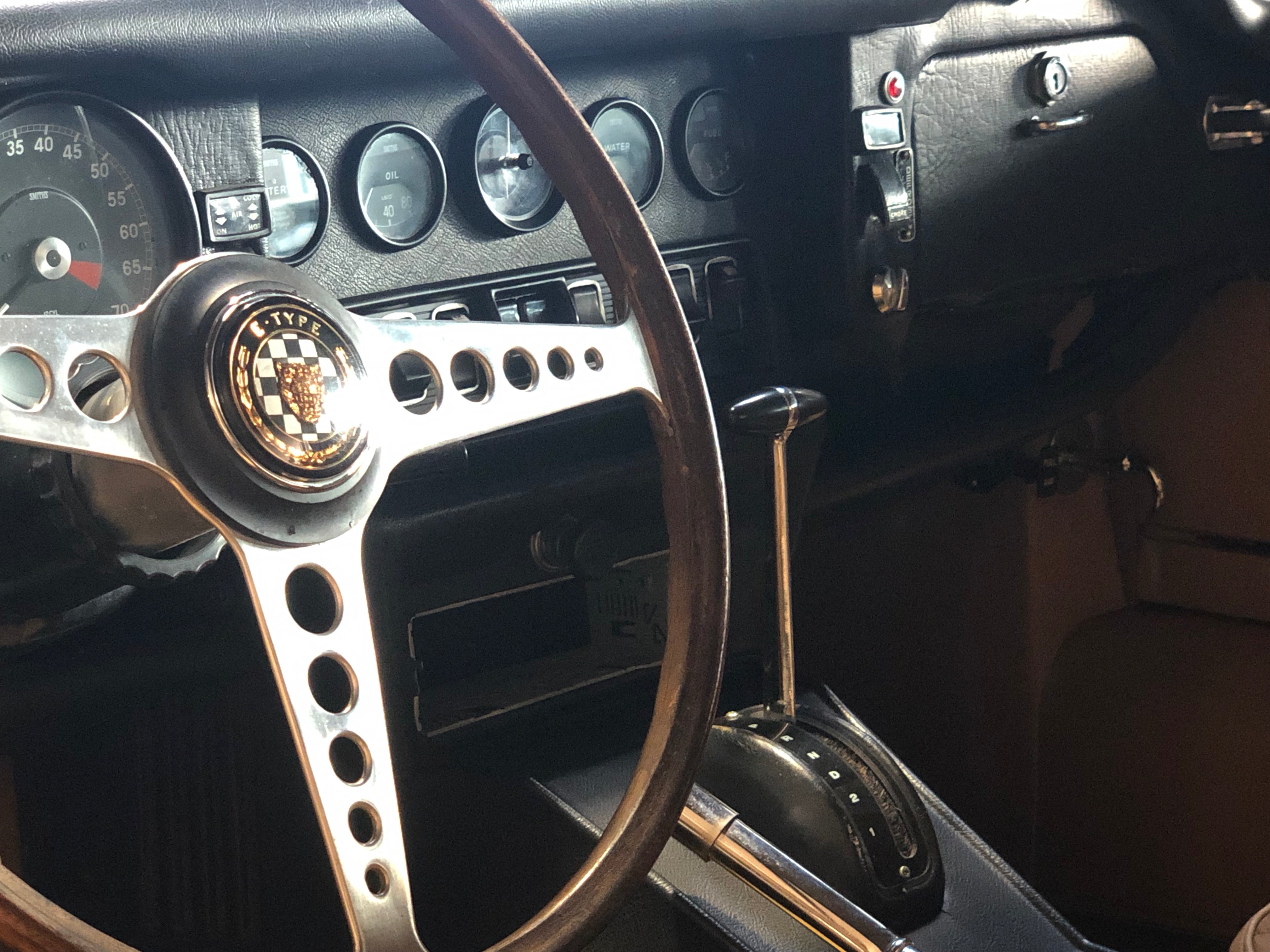 Jaguar Type E V12 Roadster BVA