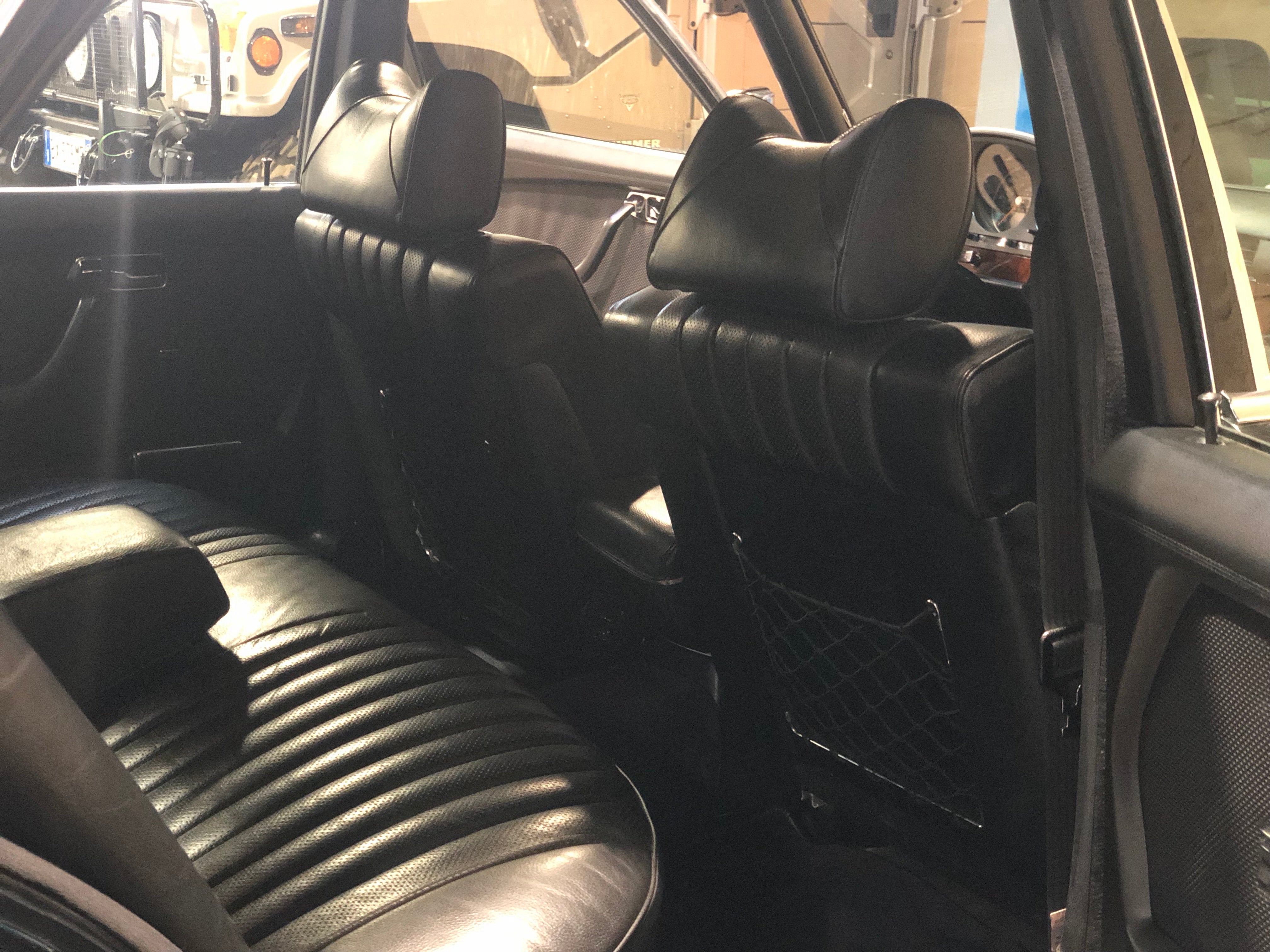 Mercedes 450 SEL 6.9