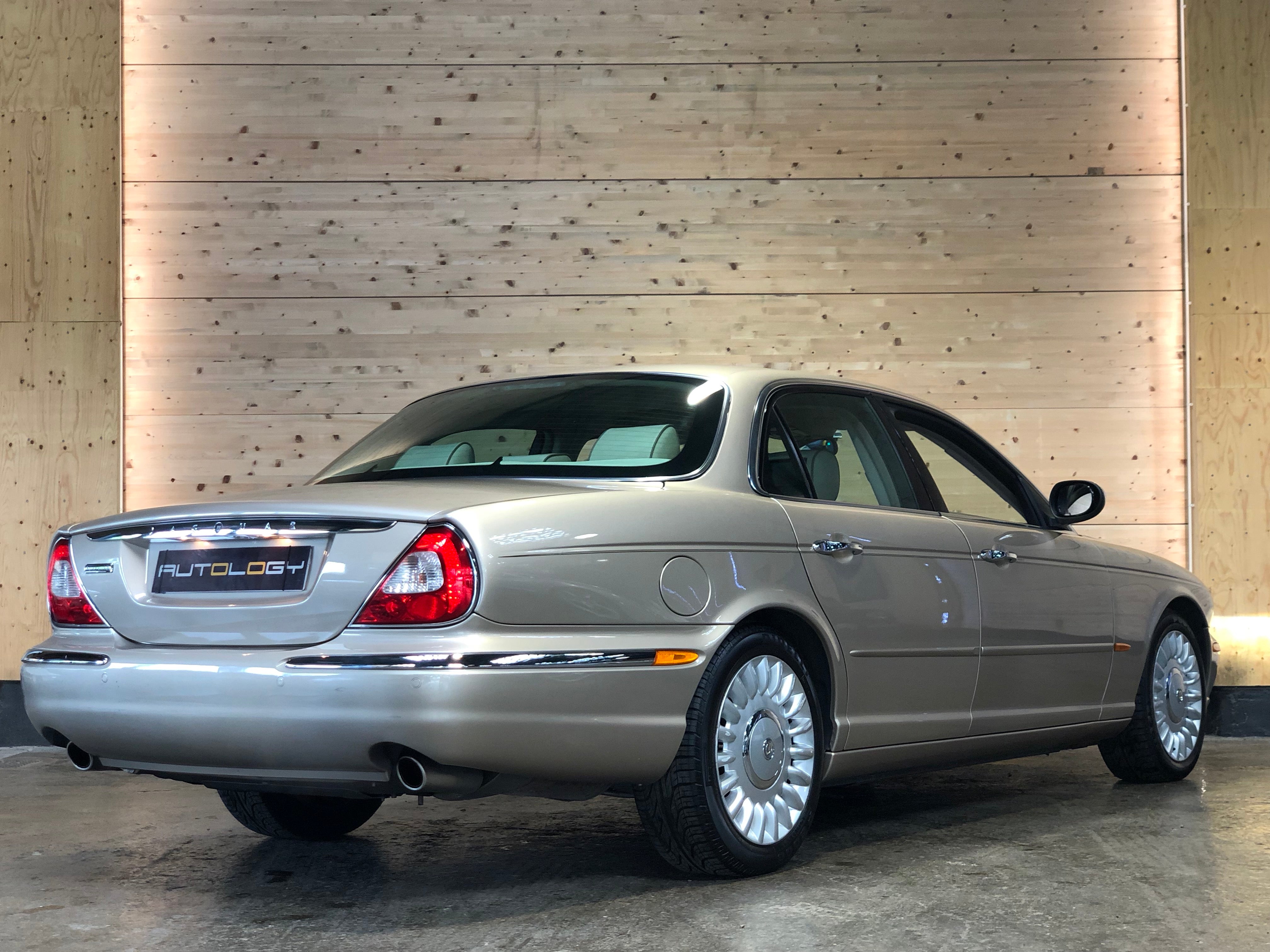 Jaguar XJ Super V8