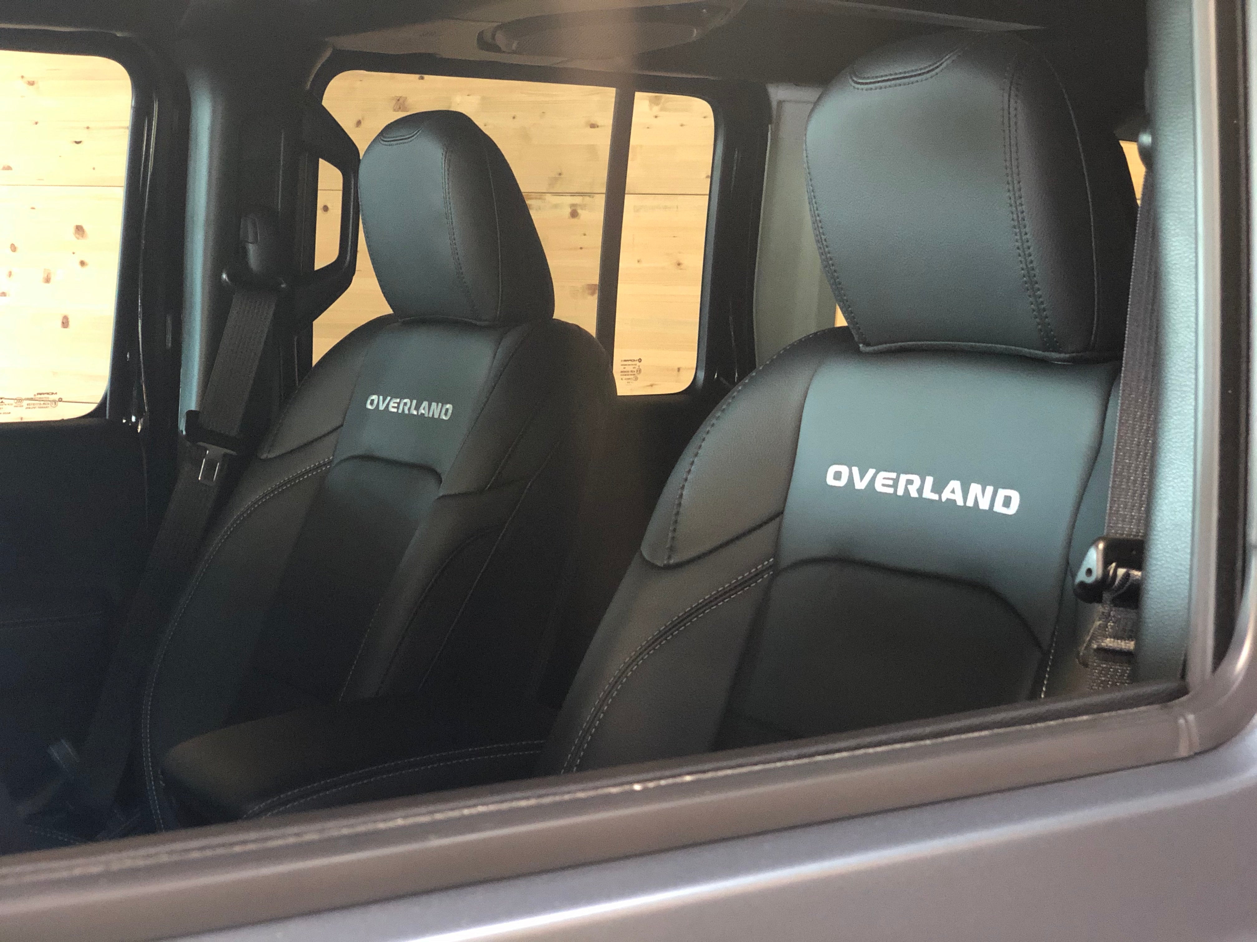 Jeep Wrangler Unlimited 2.0T Overland