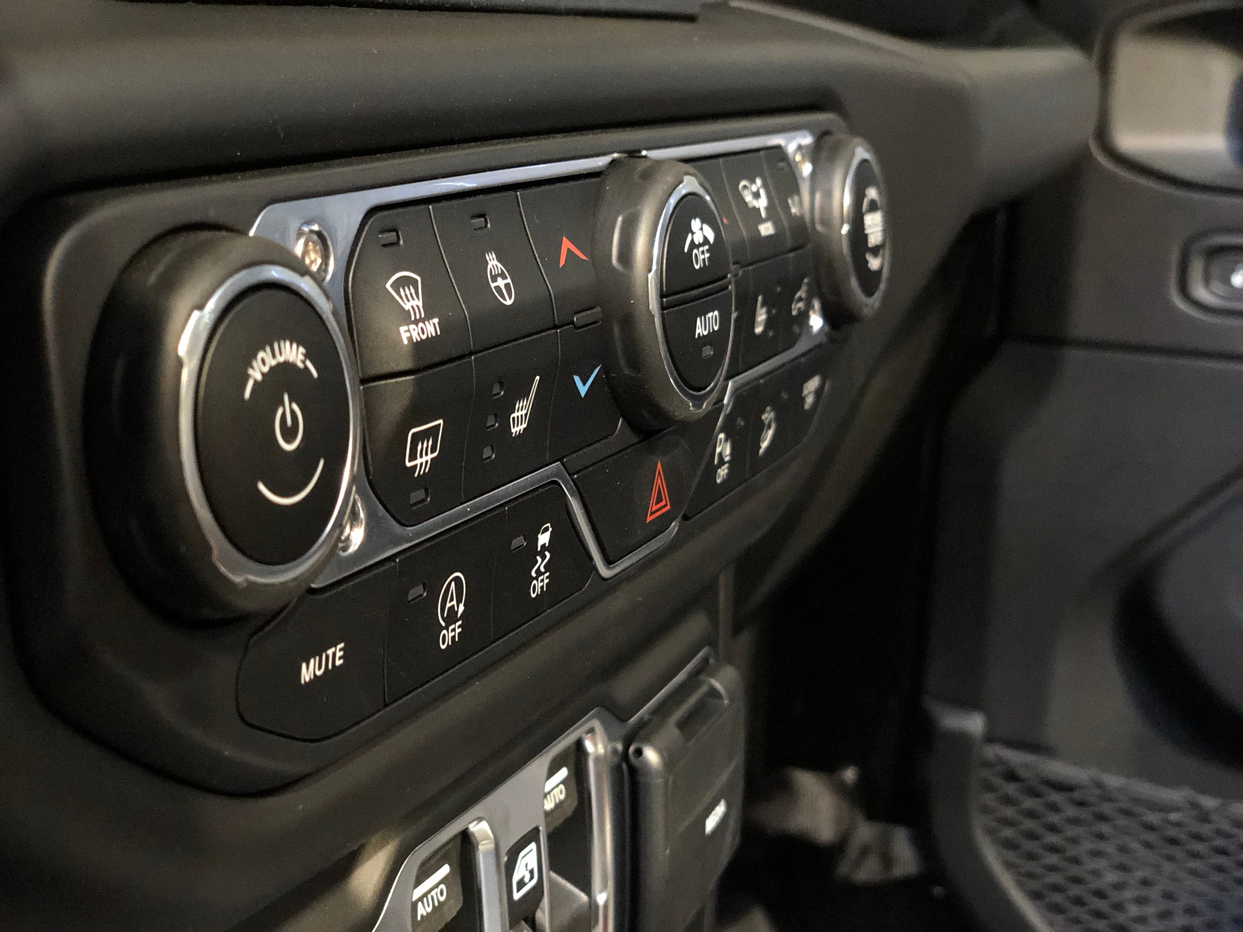 Jeep Wrangler Unlimited 2.0T Overland