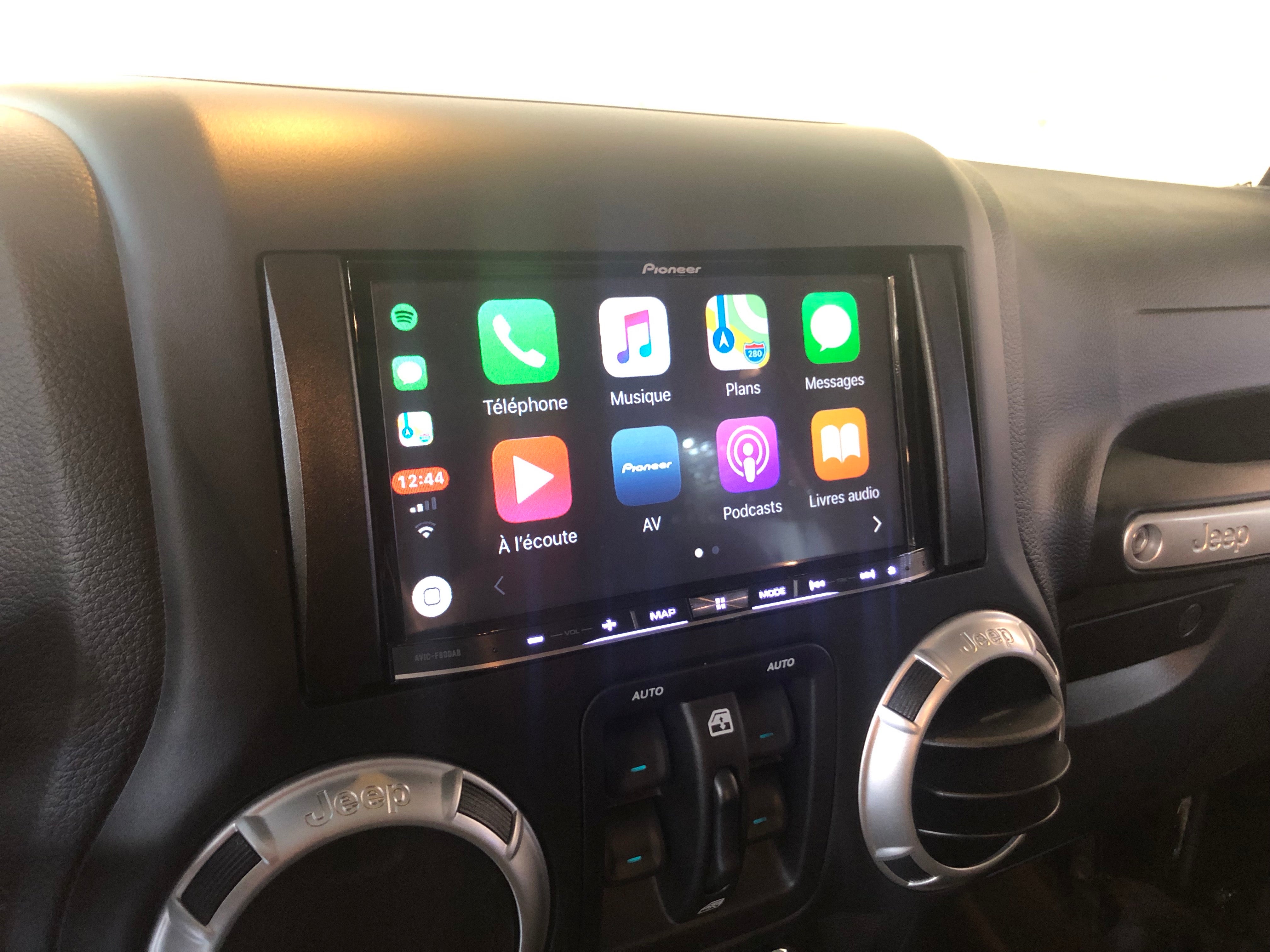 Jeep Wrangler Unlimited V6 3.6 Sahara BVA