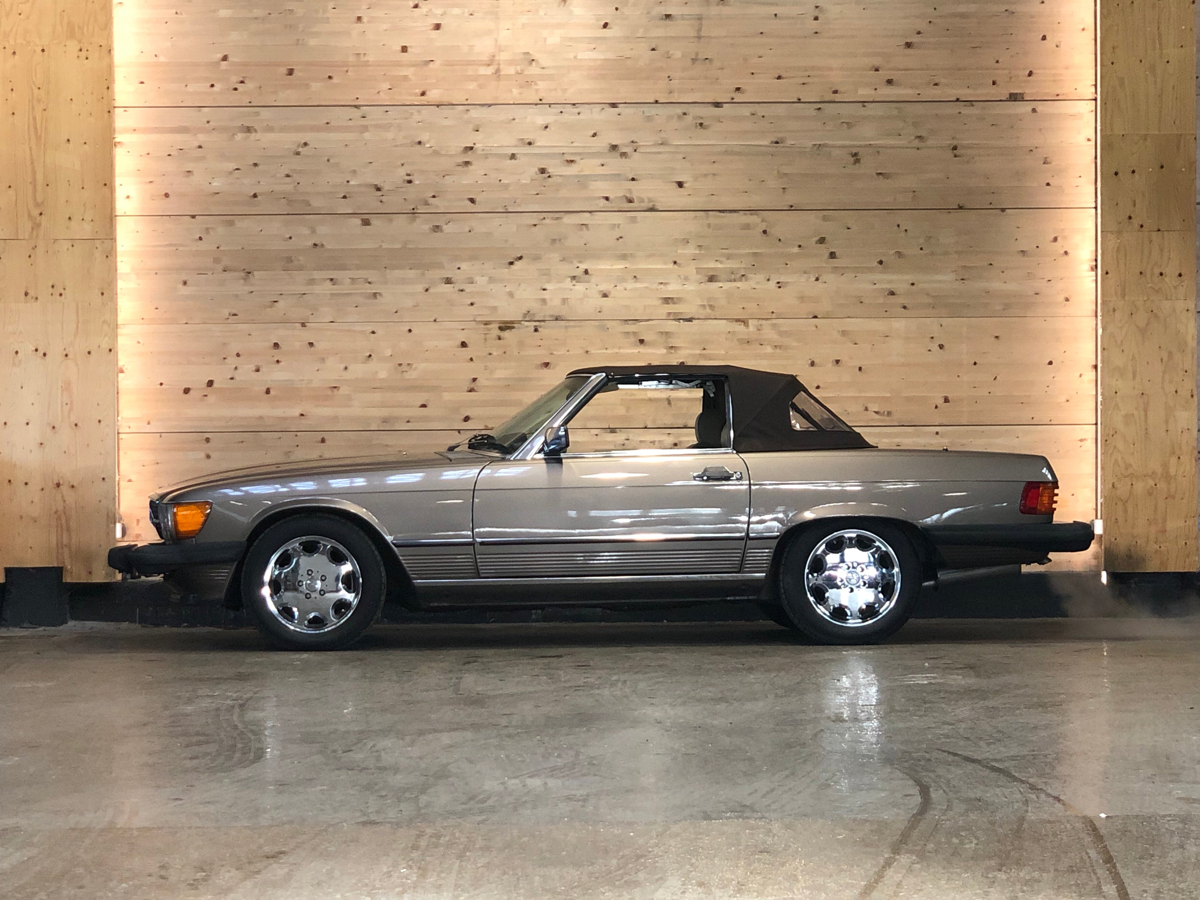 Mercedes 560 SL BVA