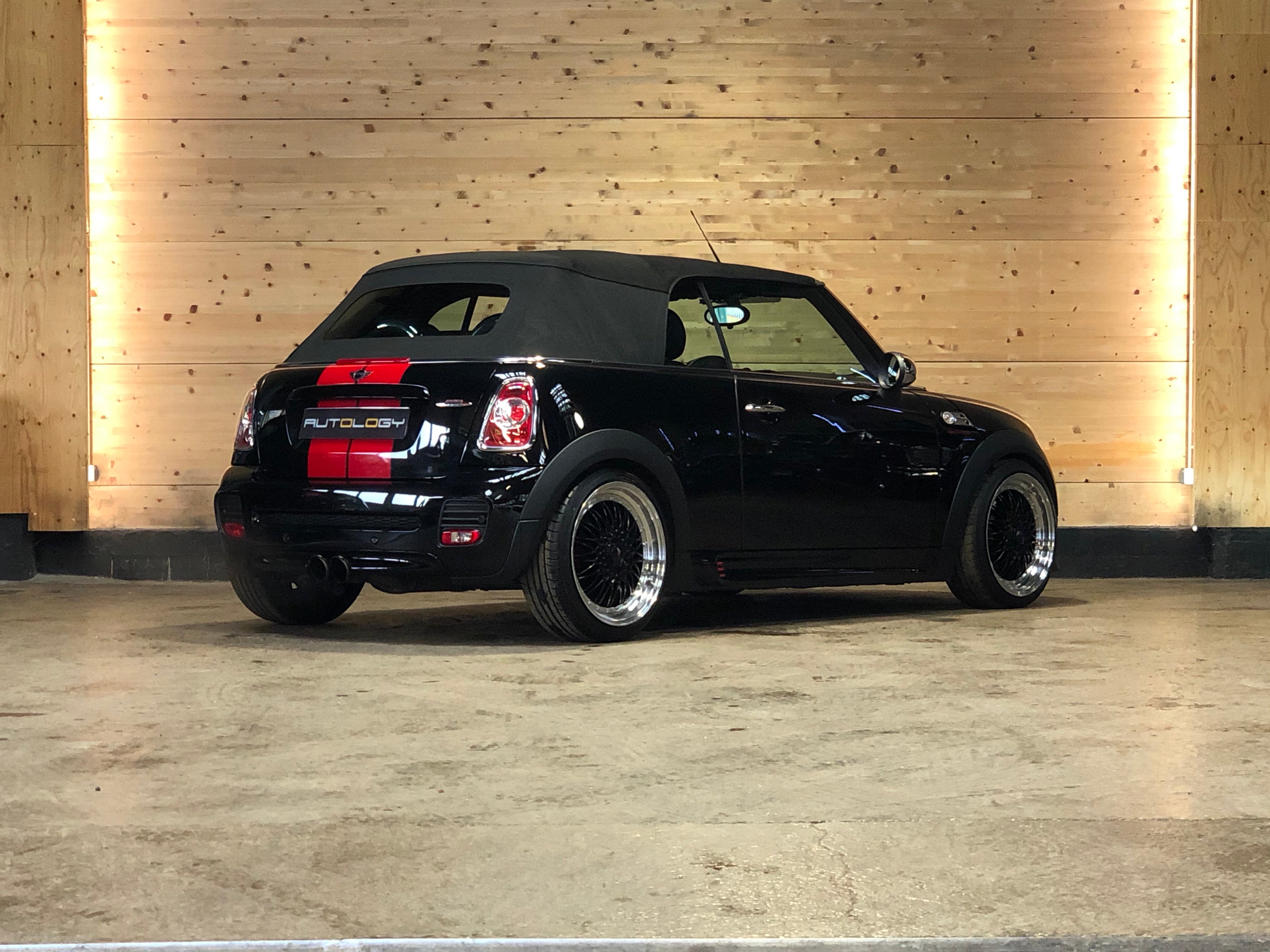 Mini Cabriolet Cooper S JCW BVA 211ch (R57)