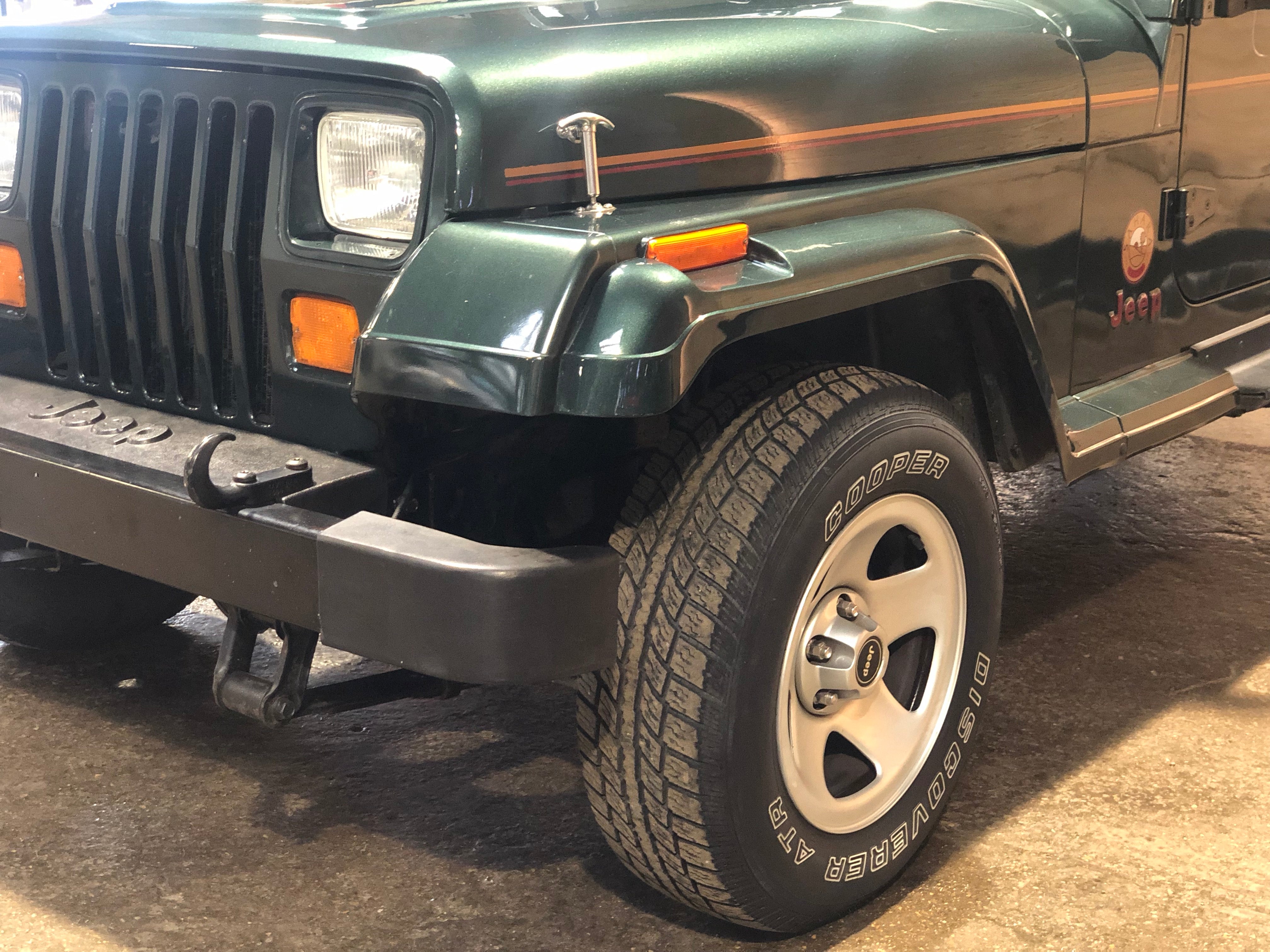 Jeep Wrangler YJ 4.0 Sahara