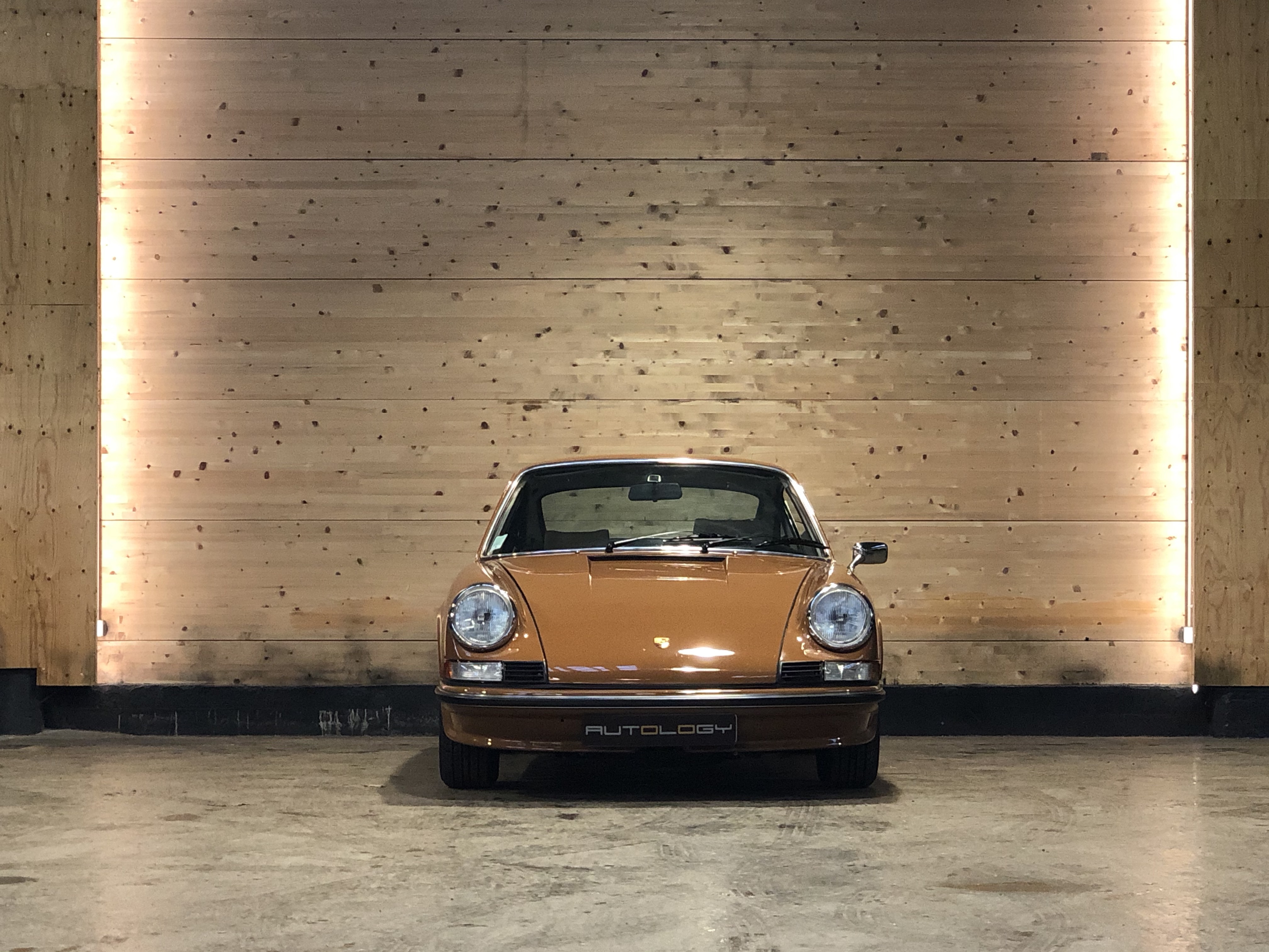 Porsche 911 2.4S Coupe