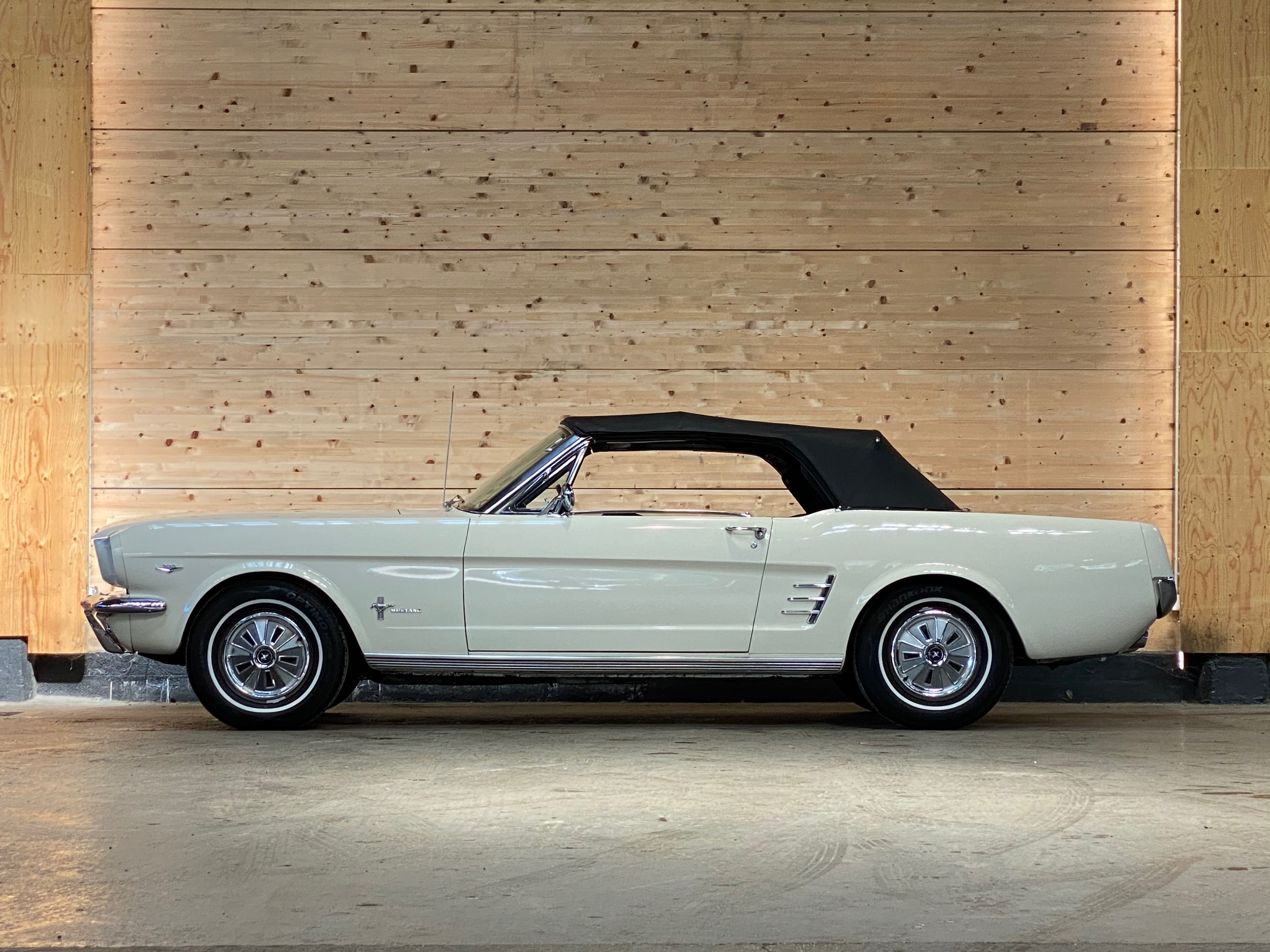 Ford Mustang V8 289 « Code A » Cabriolet