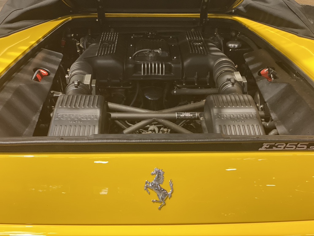 Ferrari F355 Spider BVM6