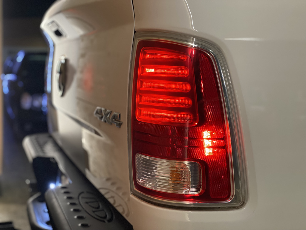 Dodge Ram 1500 QuadCab EcoDiesel Laramie