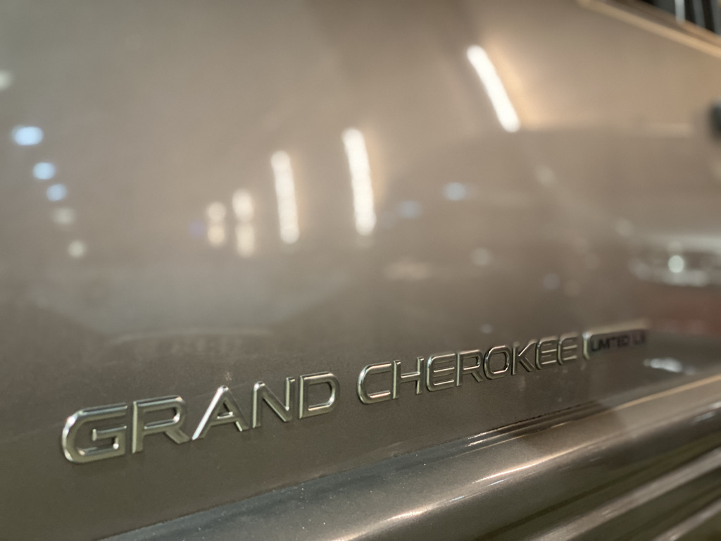 Jeep Grand Cherokee 5.9 Limited LX