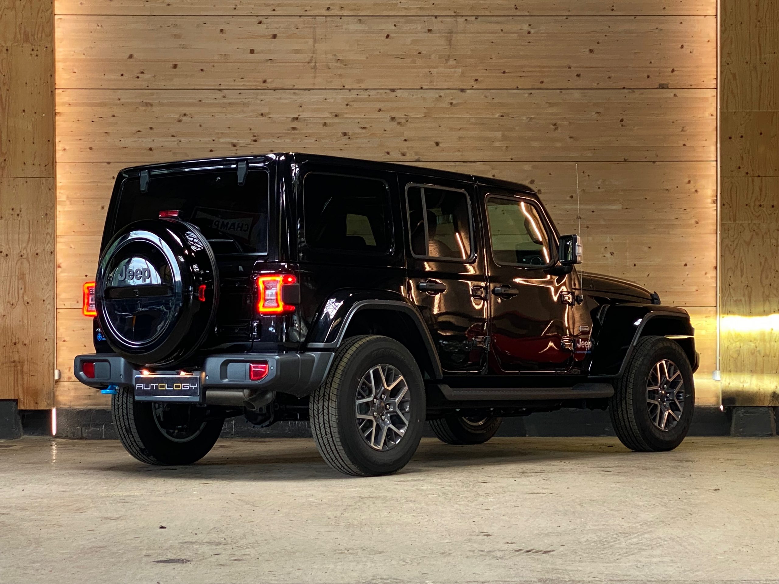 Jeep Wrangler JL Unlimited 4xe Overland